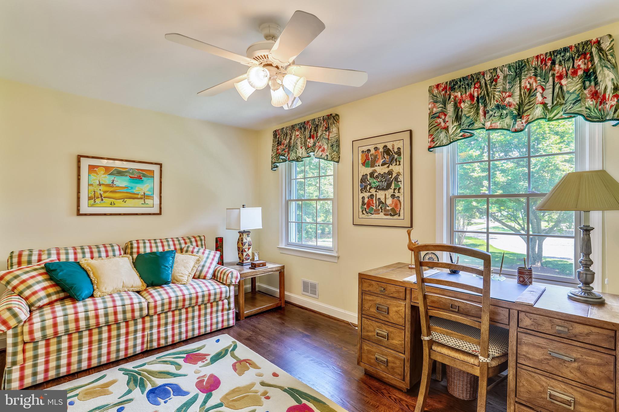 POTOMAC OUTSIDE - Residential