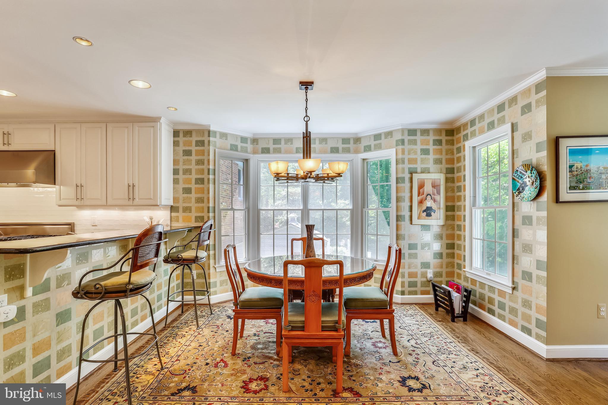 POTOMAC OUTSIDE - Residential