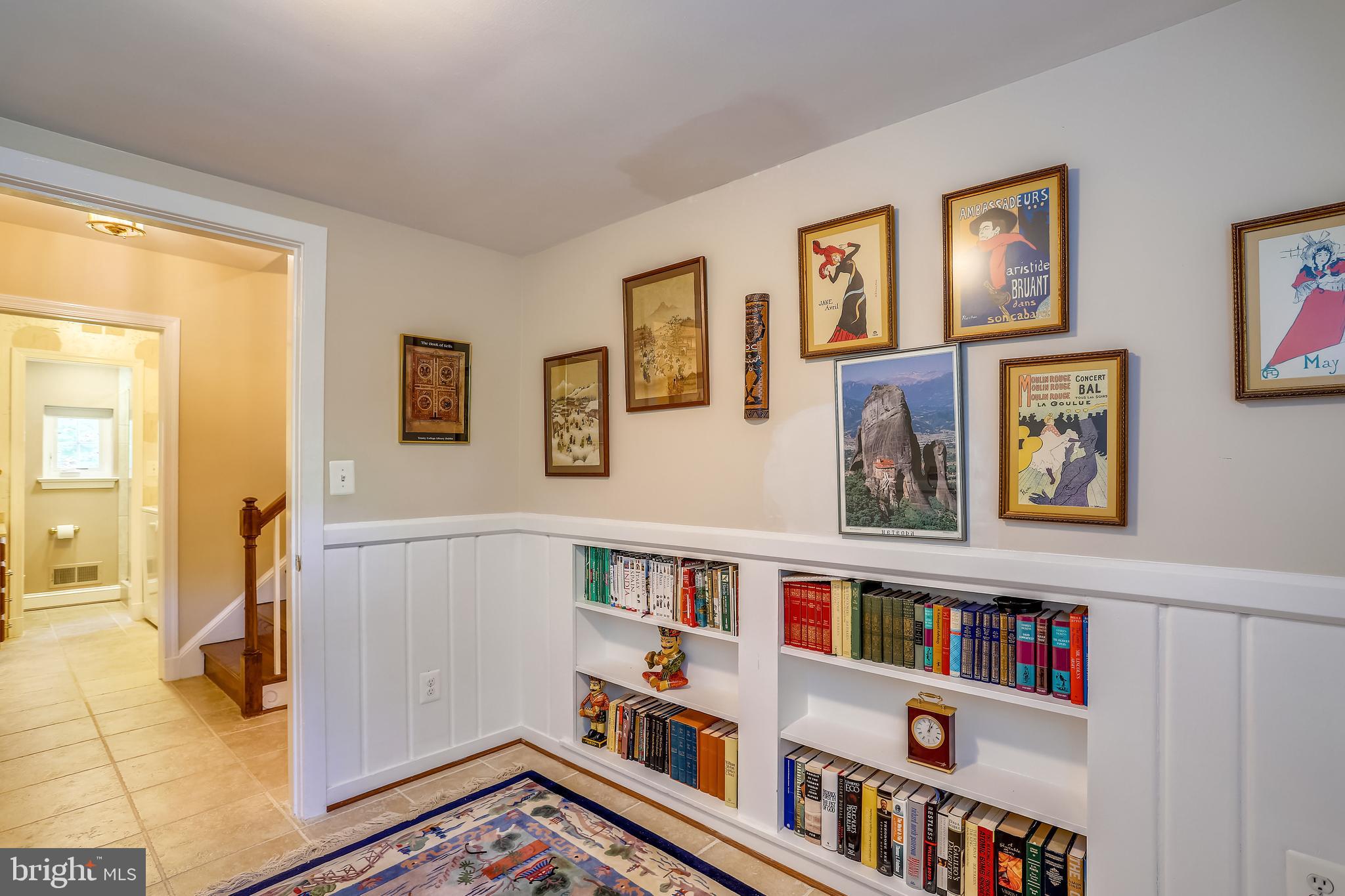 POTOMAC OUTSIDE - Residential