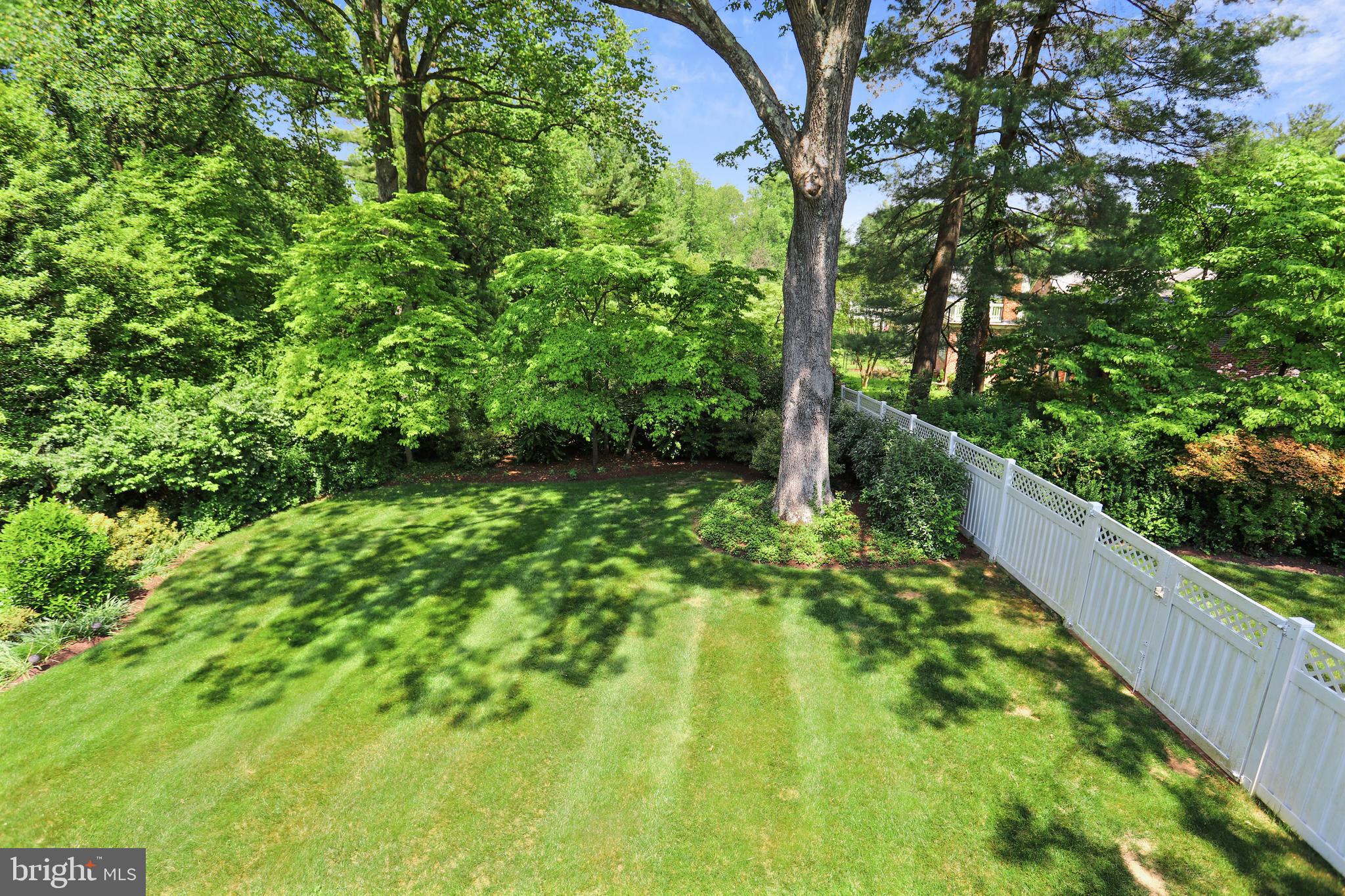 POTOMAC OUTSIDE - Residential