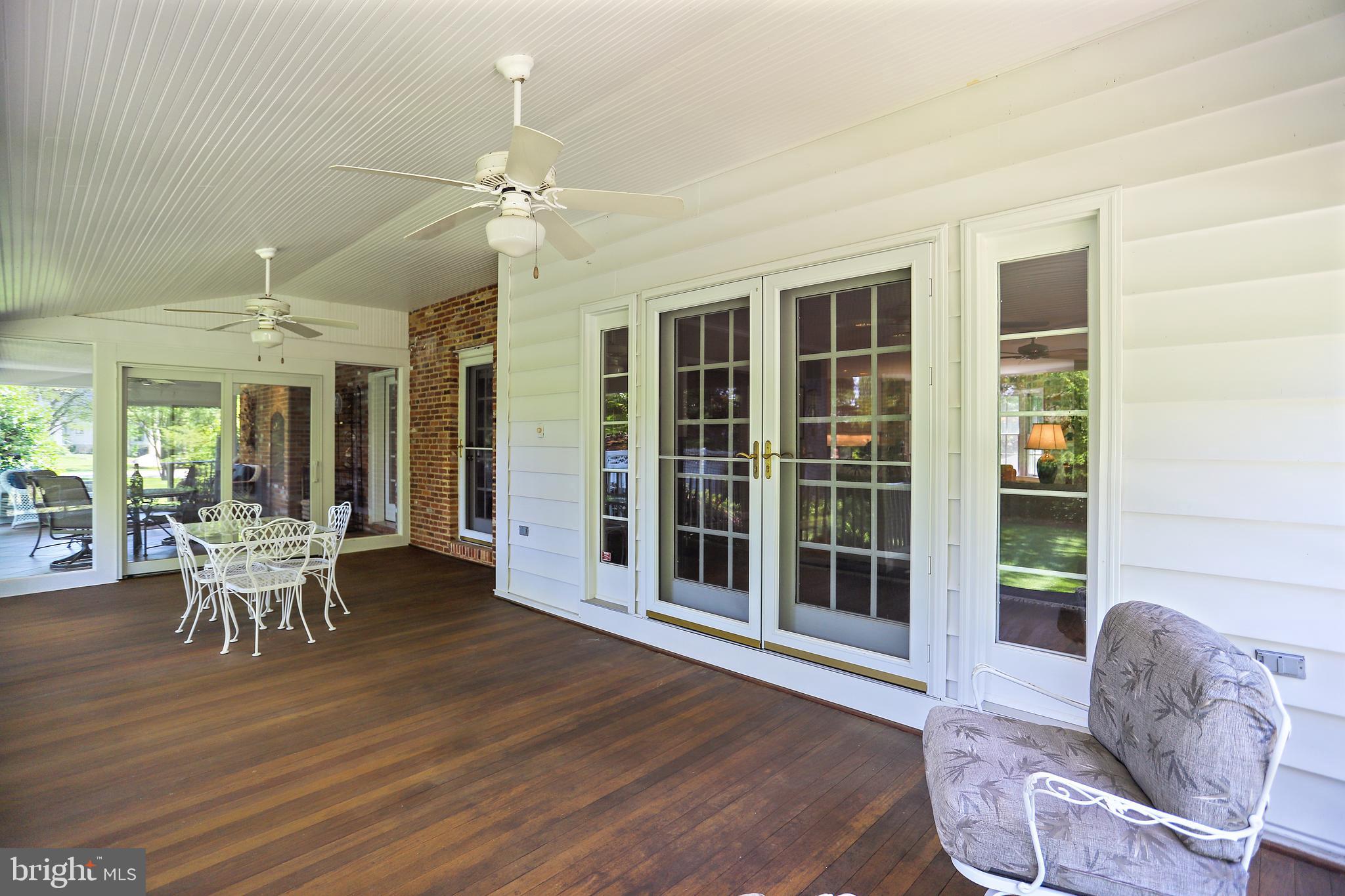 POTOMAC OUTSIDE - Residential