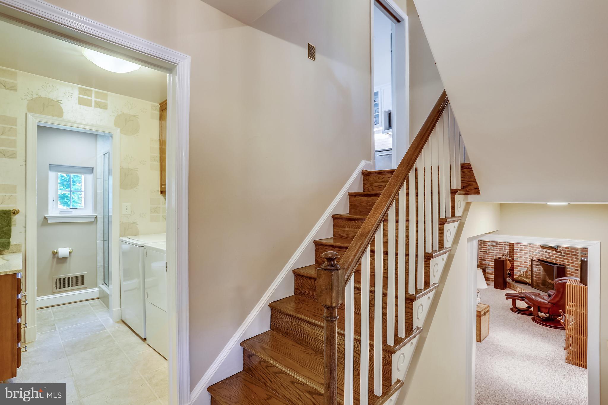 POTOMAC OUTSIDE - Residential