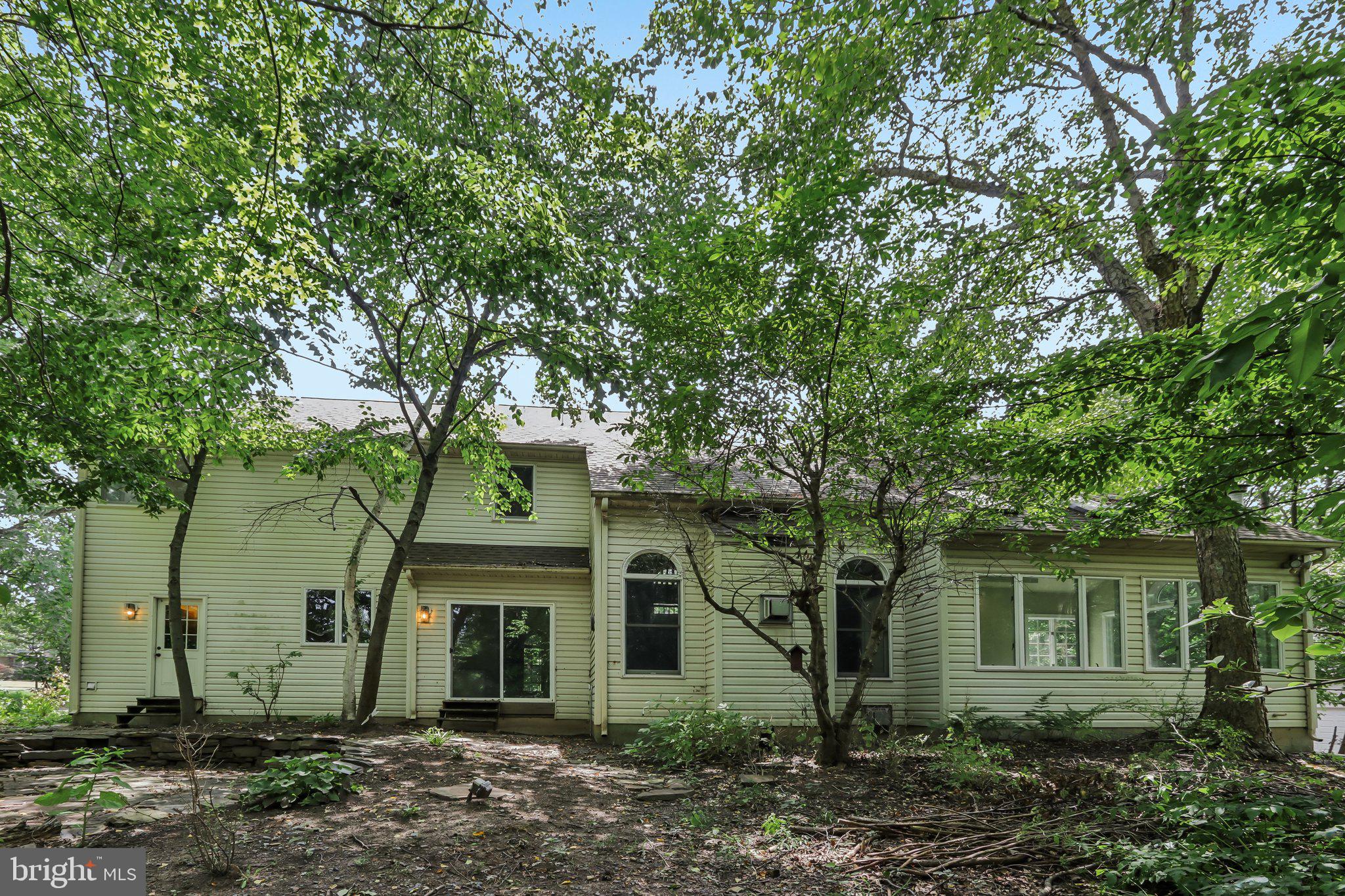 111 MANOR DRIVE