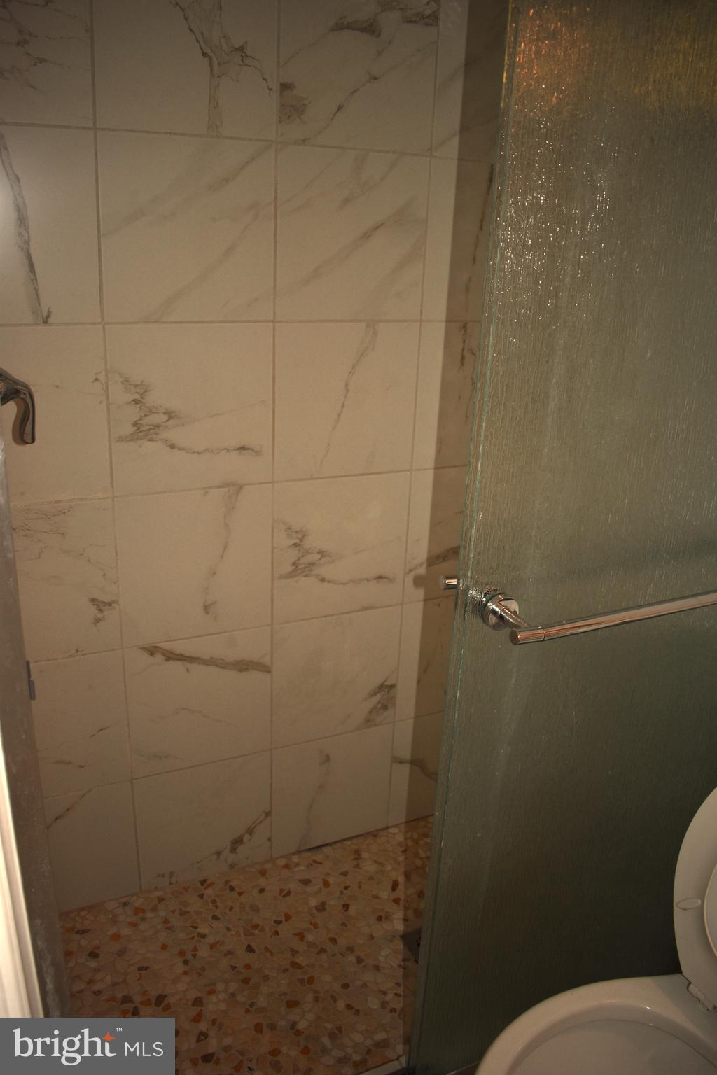 WHEATON FOREST - Residential