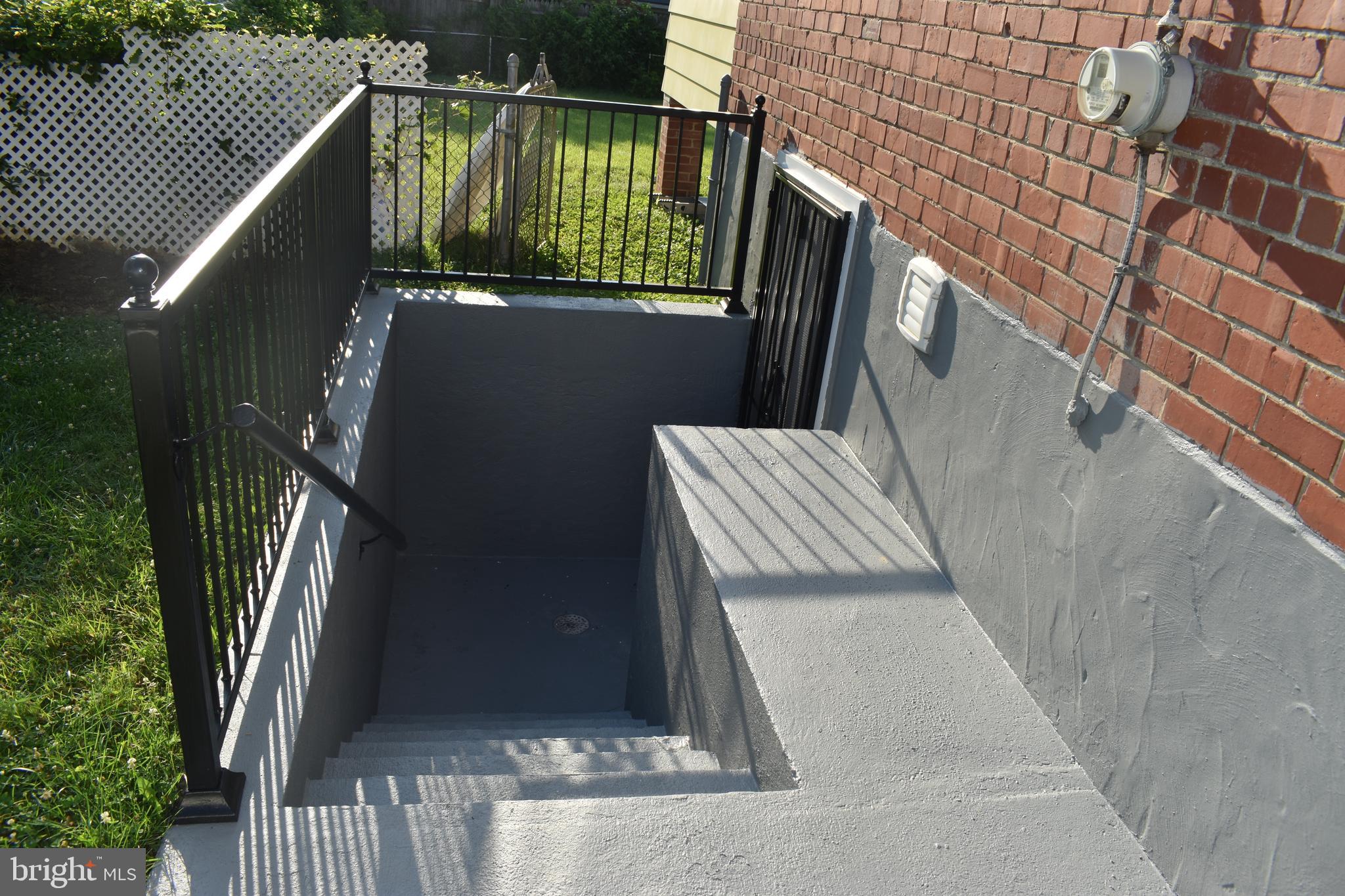 WHEATON FOREST - Residential