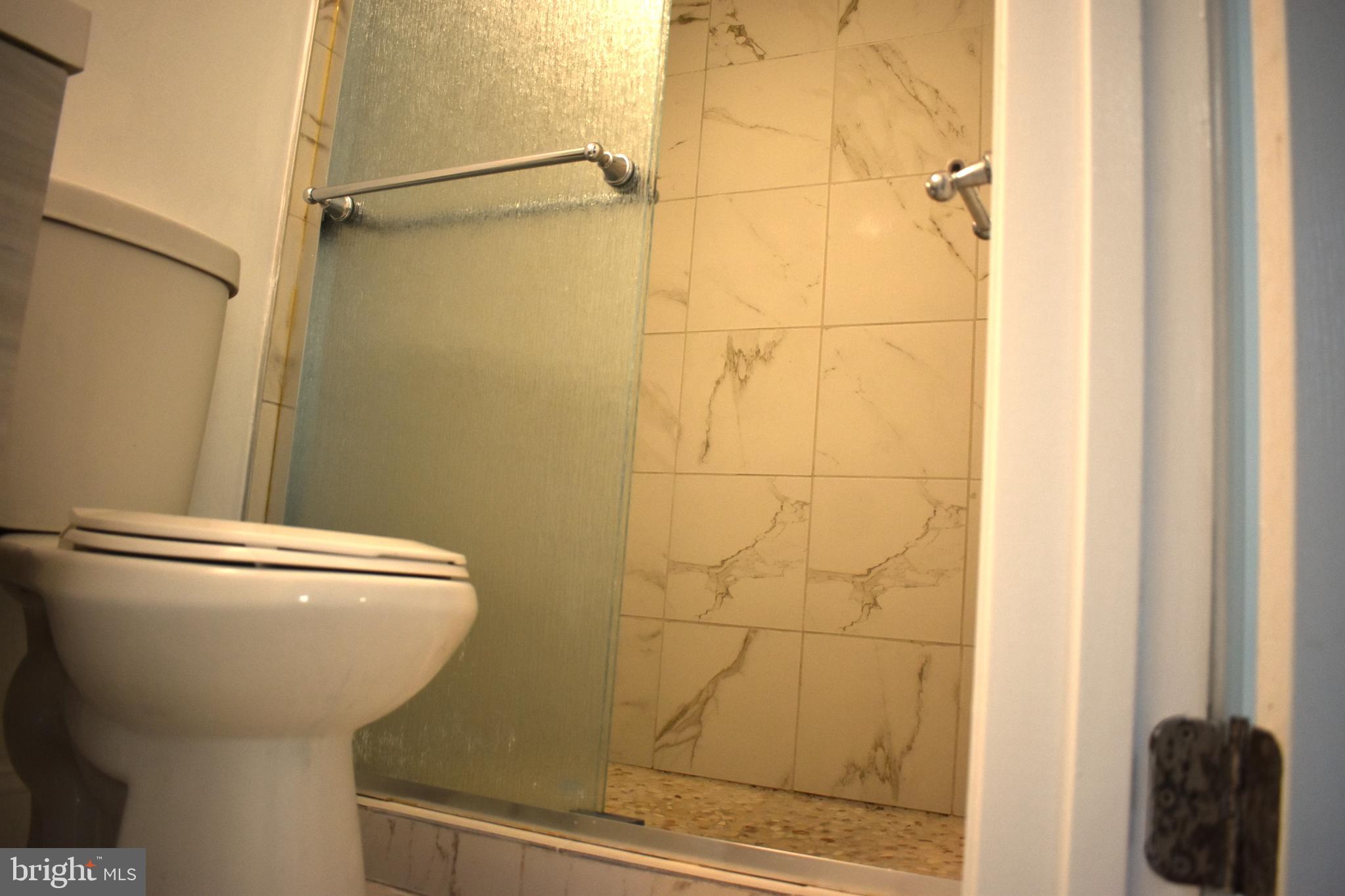 WHEATON FOREST - Residential