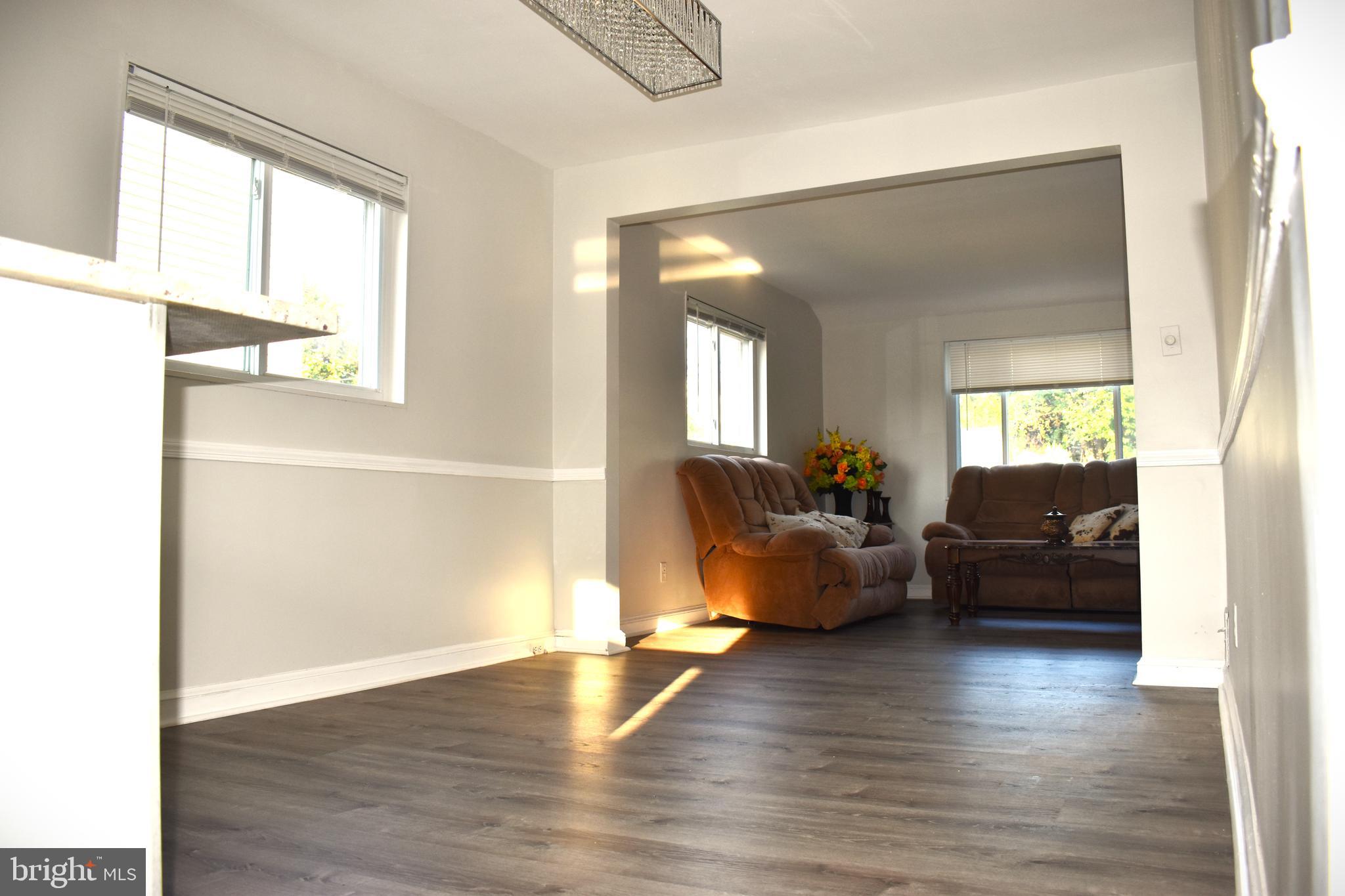 WHEATON FOREST - Residential