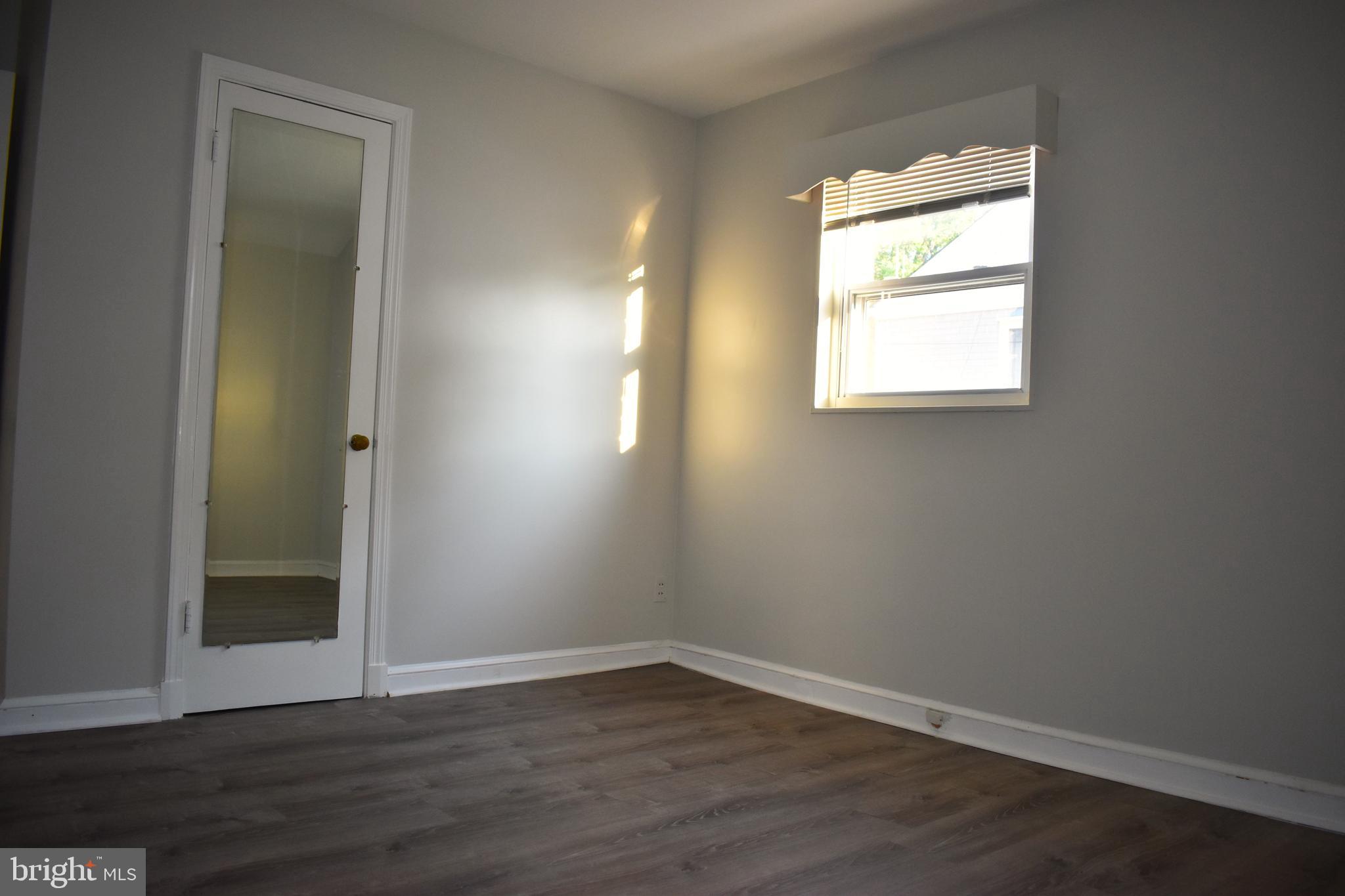 WHEATON FOREST - Residential