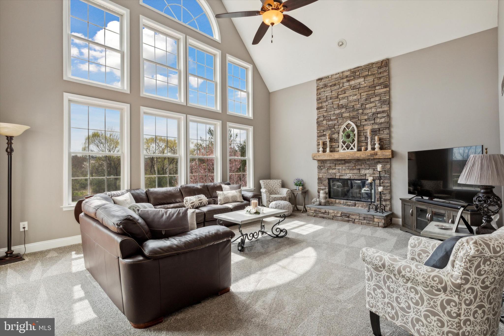 VALLEY GREEN - Residential