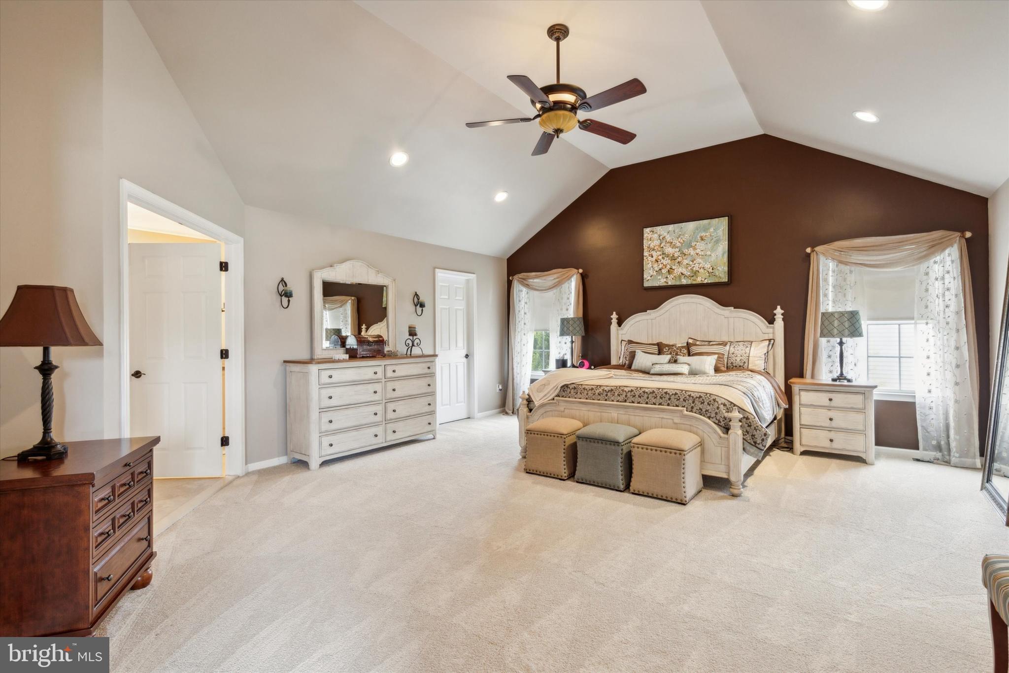 VALLEY GREEN - Residential