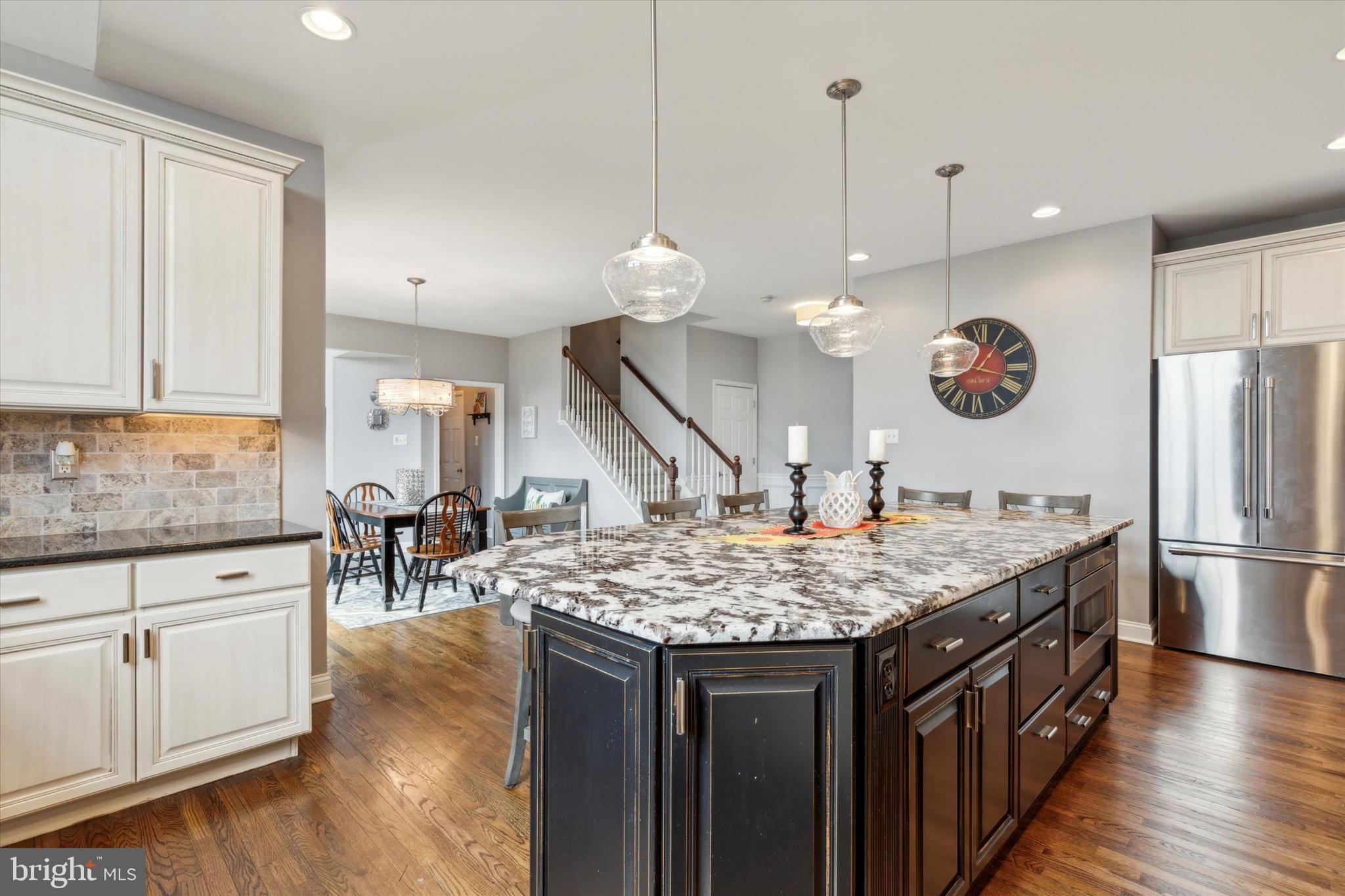 VALLEY GREEN - Residential