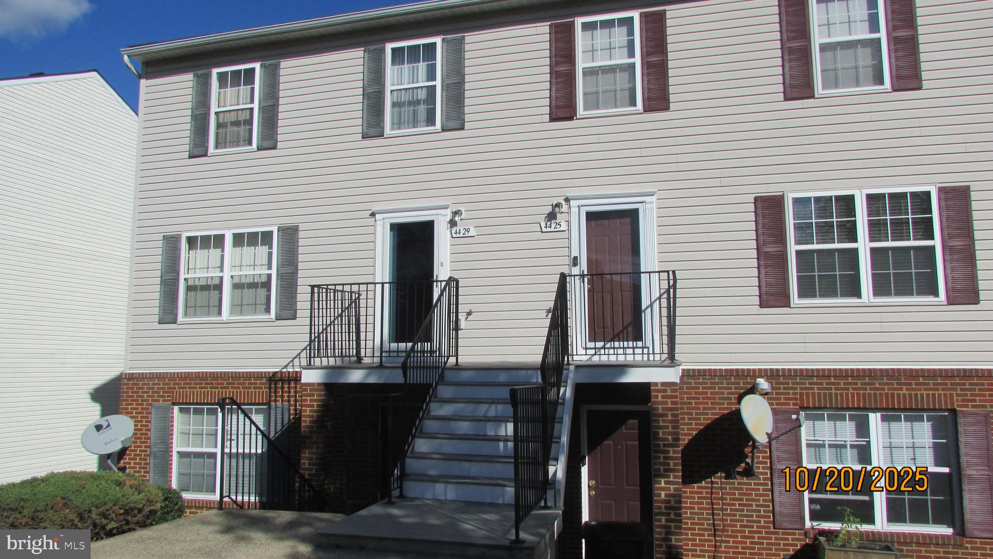 HAMLET WOODS II - Residential Lease