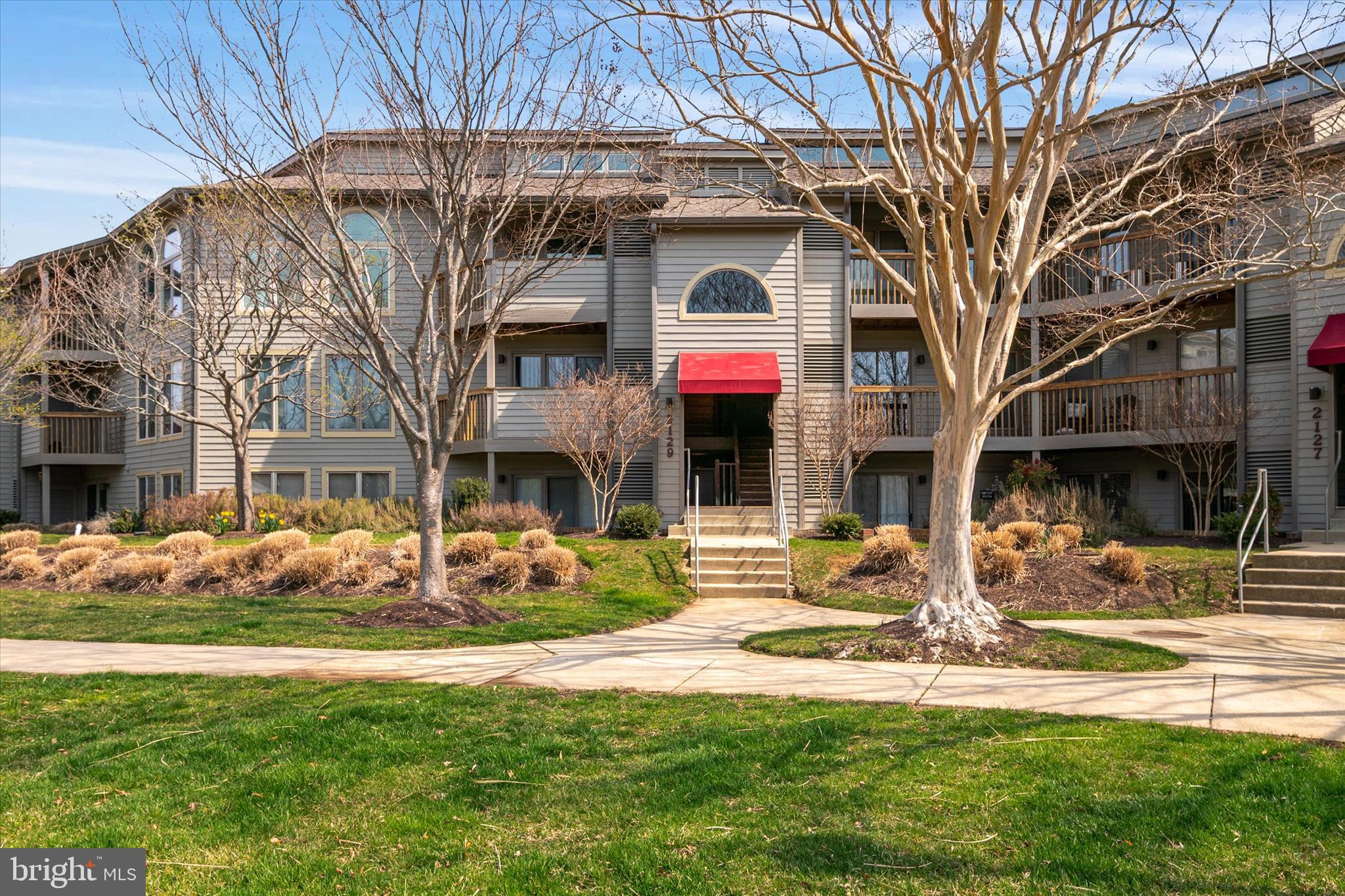 2129 BEACH VILLAGE COURT 101