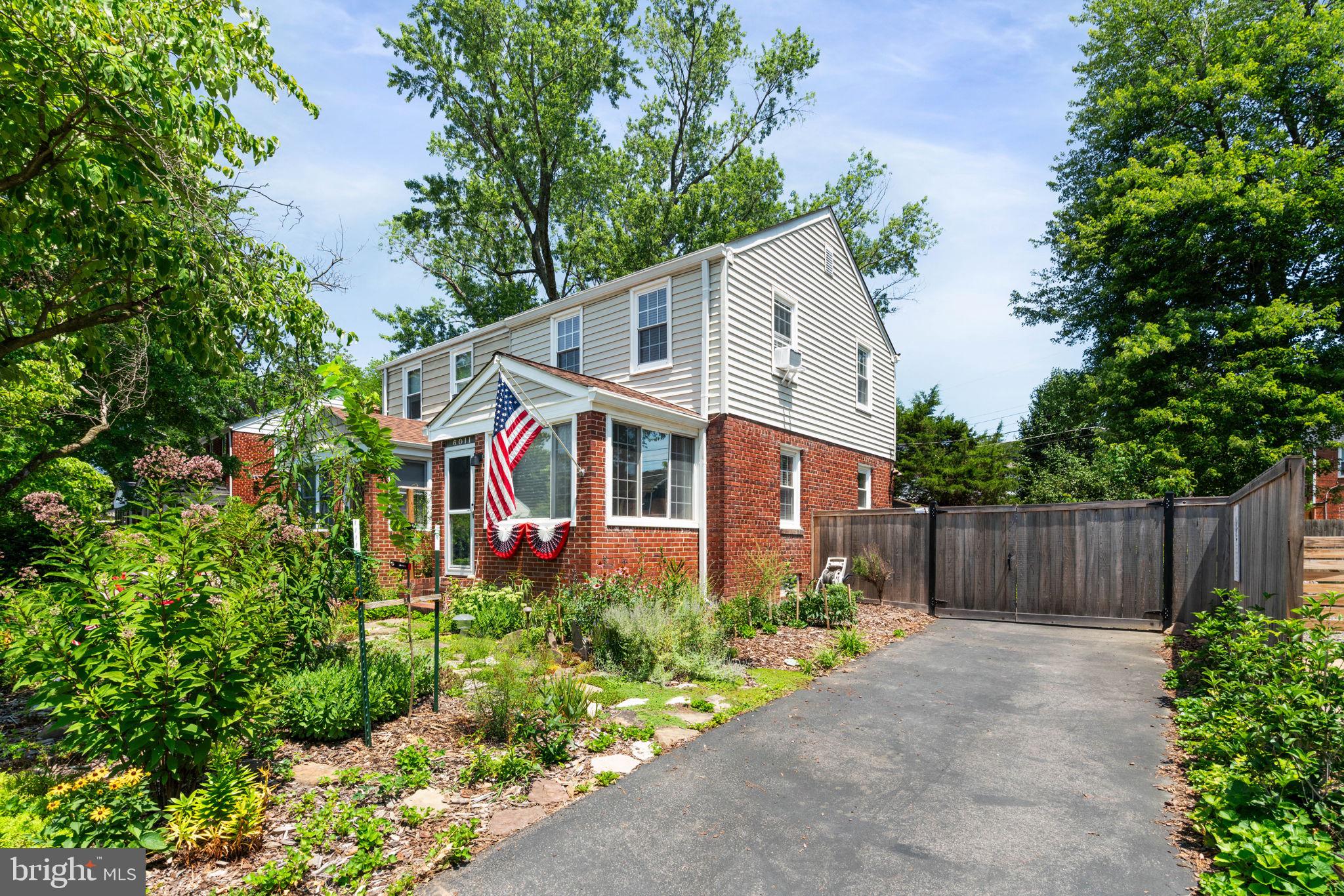 6011 WILLIAMSBURG ROAD