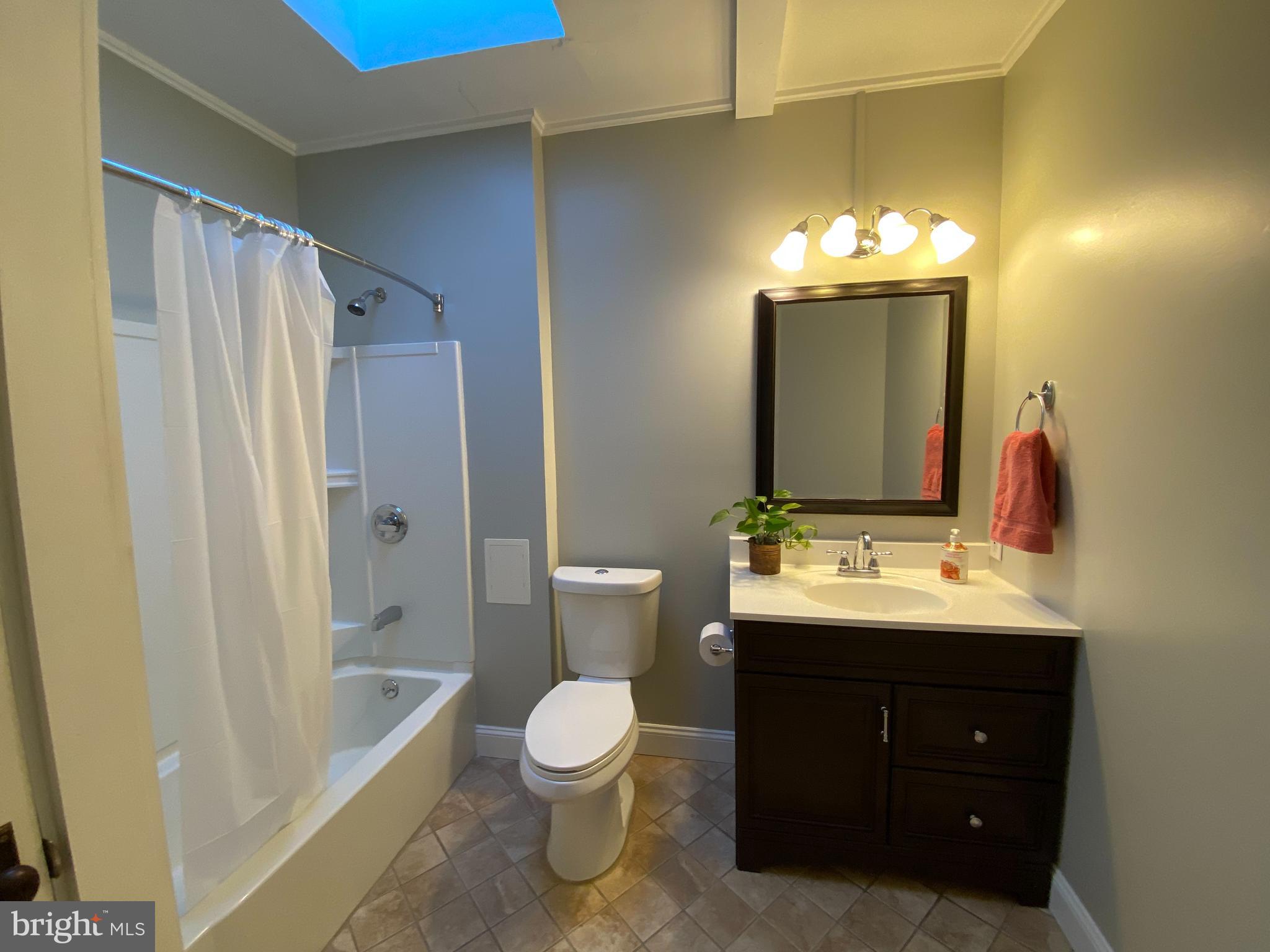 WOODBERRY - Residential Lease