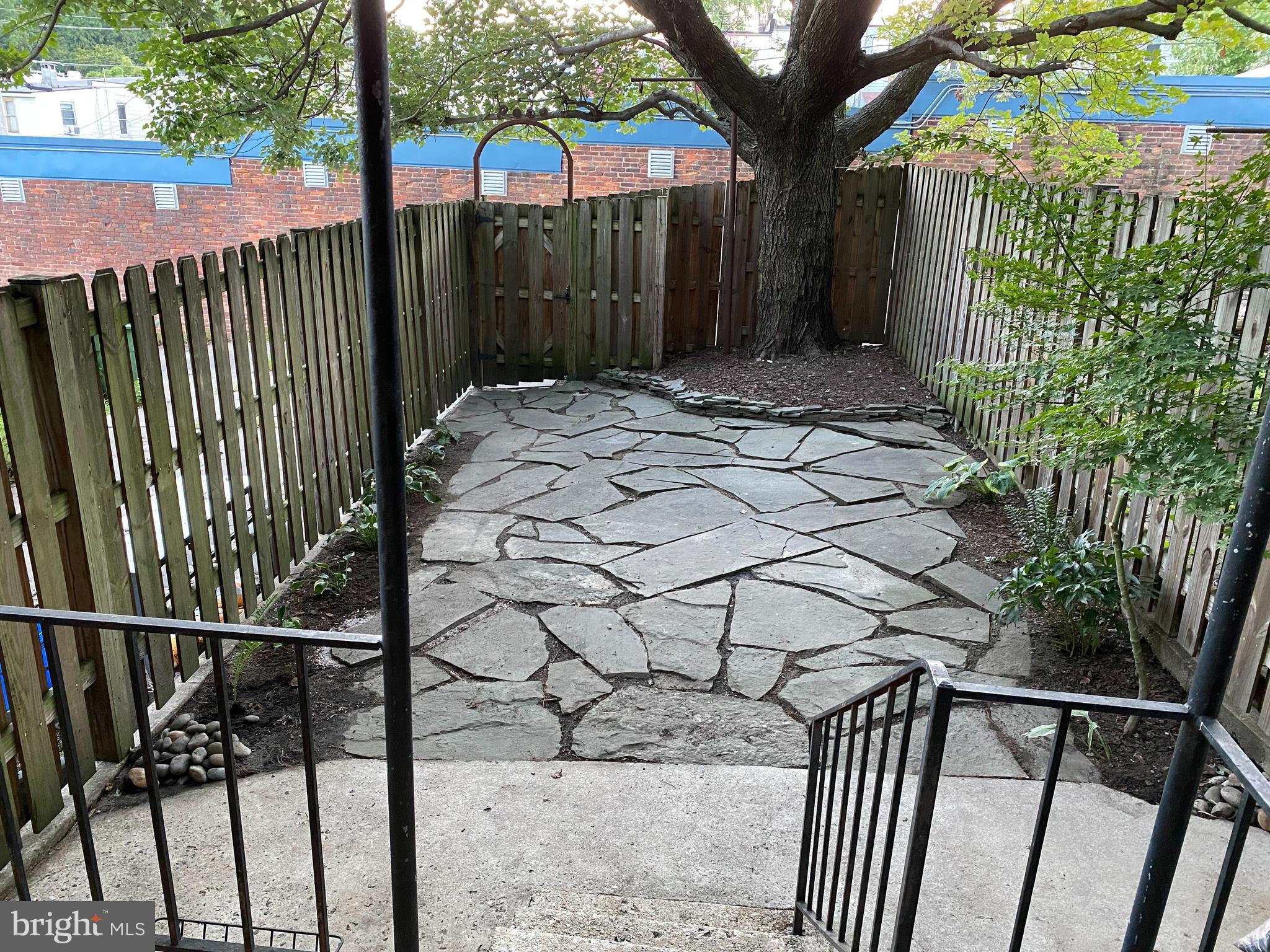 WOODBERRY - Residential Lease