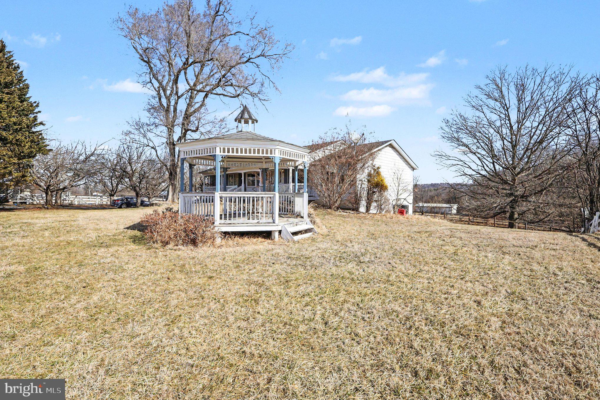 MOUNTVILLE - Residential