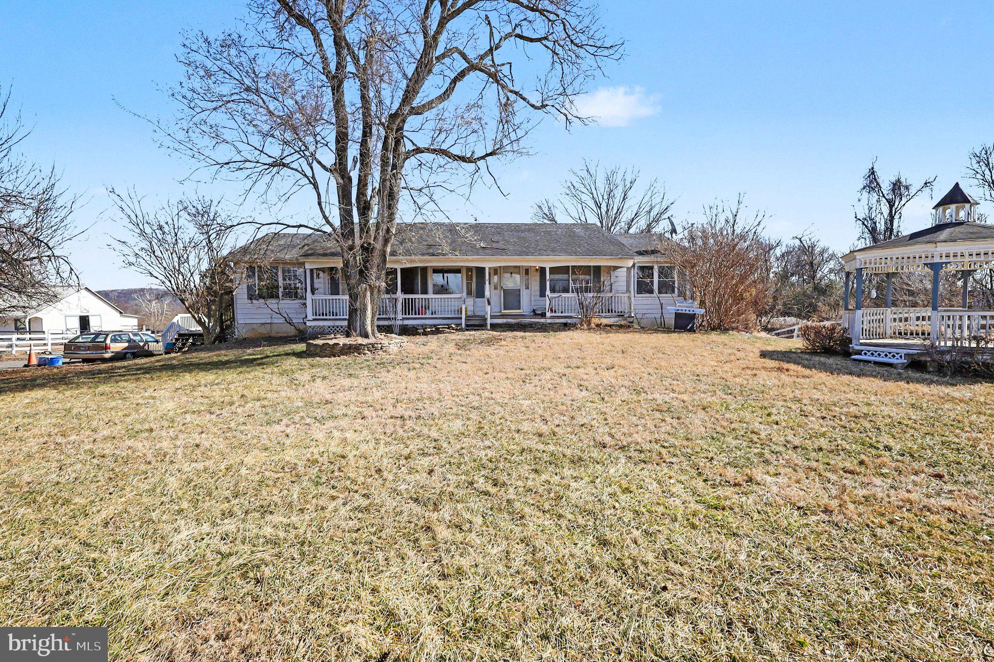 MOUNTVILLE - Residential