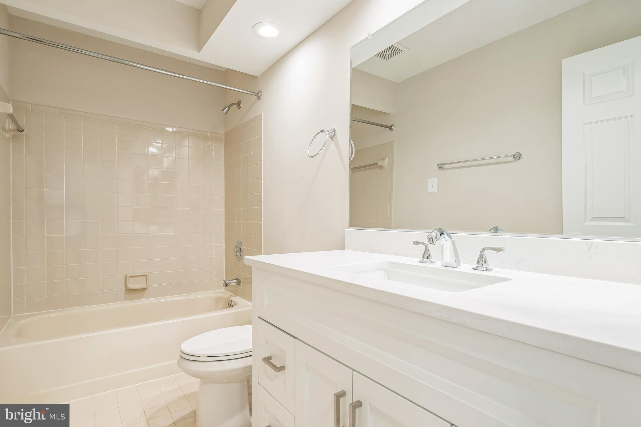 VALEWOOD ESTATES - Residential