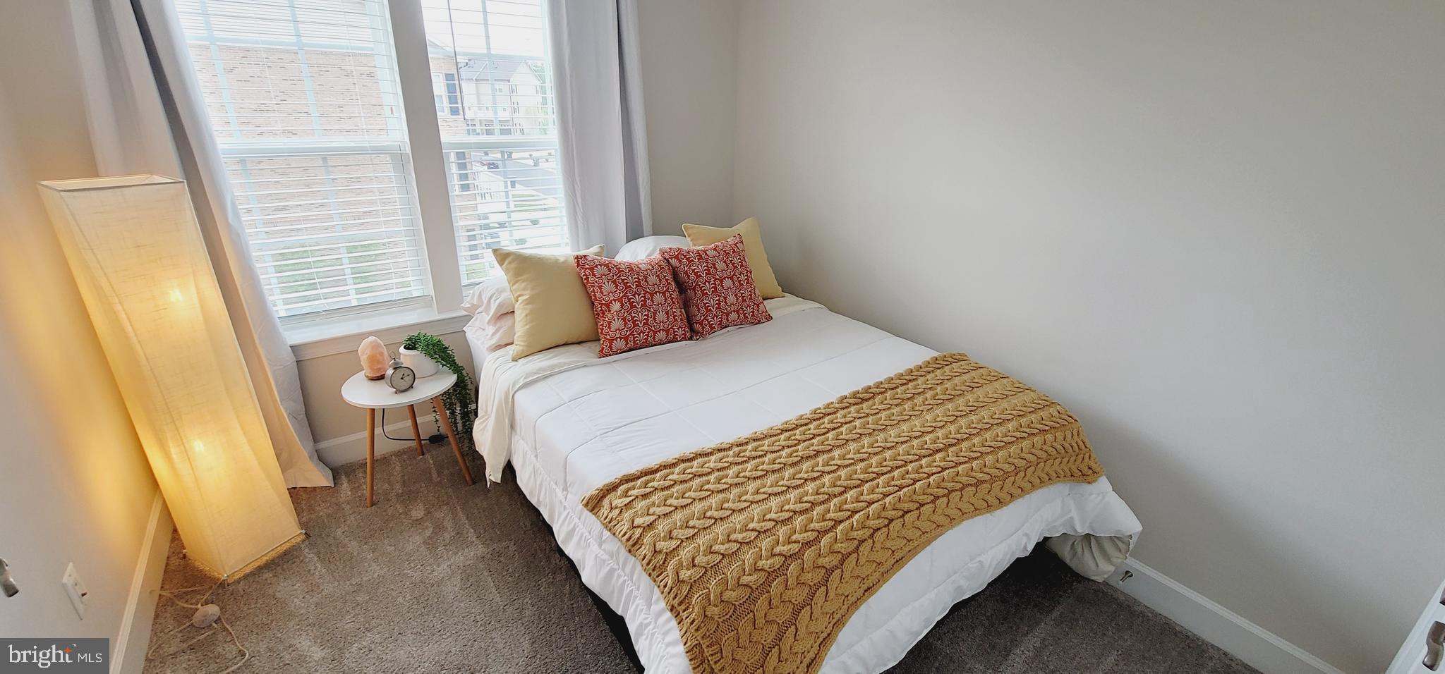 HAMILTON PARK - Residential Lease