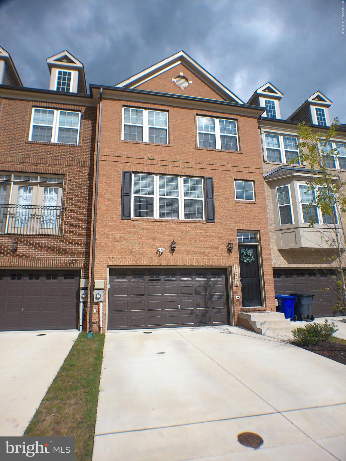 HAMILTON PARK - Residential Lease