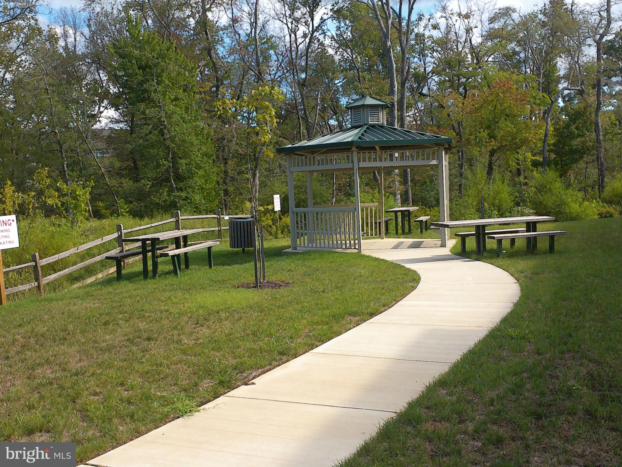 HAMILTON PARK - Residential Lease