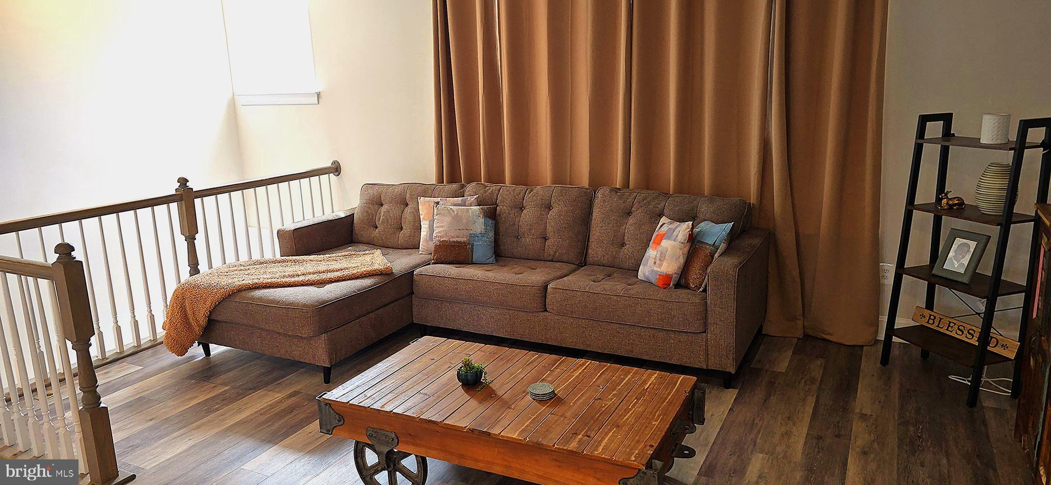 HAMILTON PARK - Residential Lease