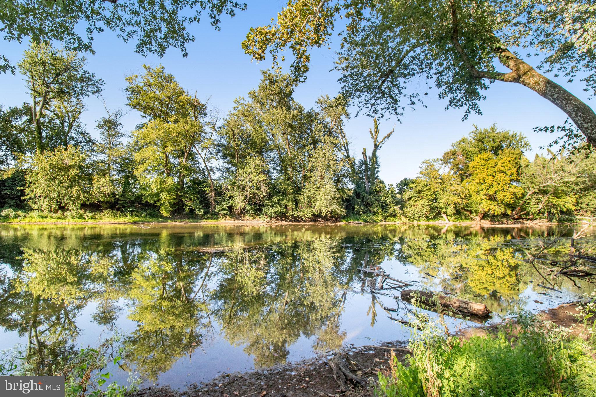 BROAD RUN FARMS - Residential