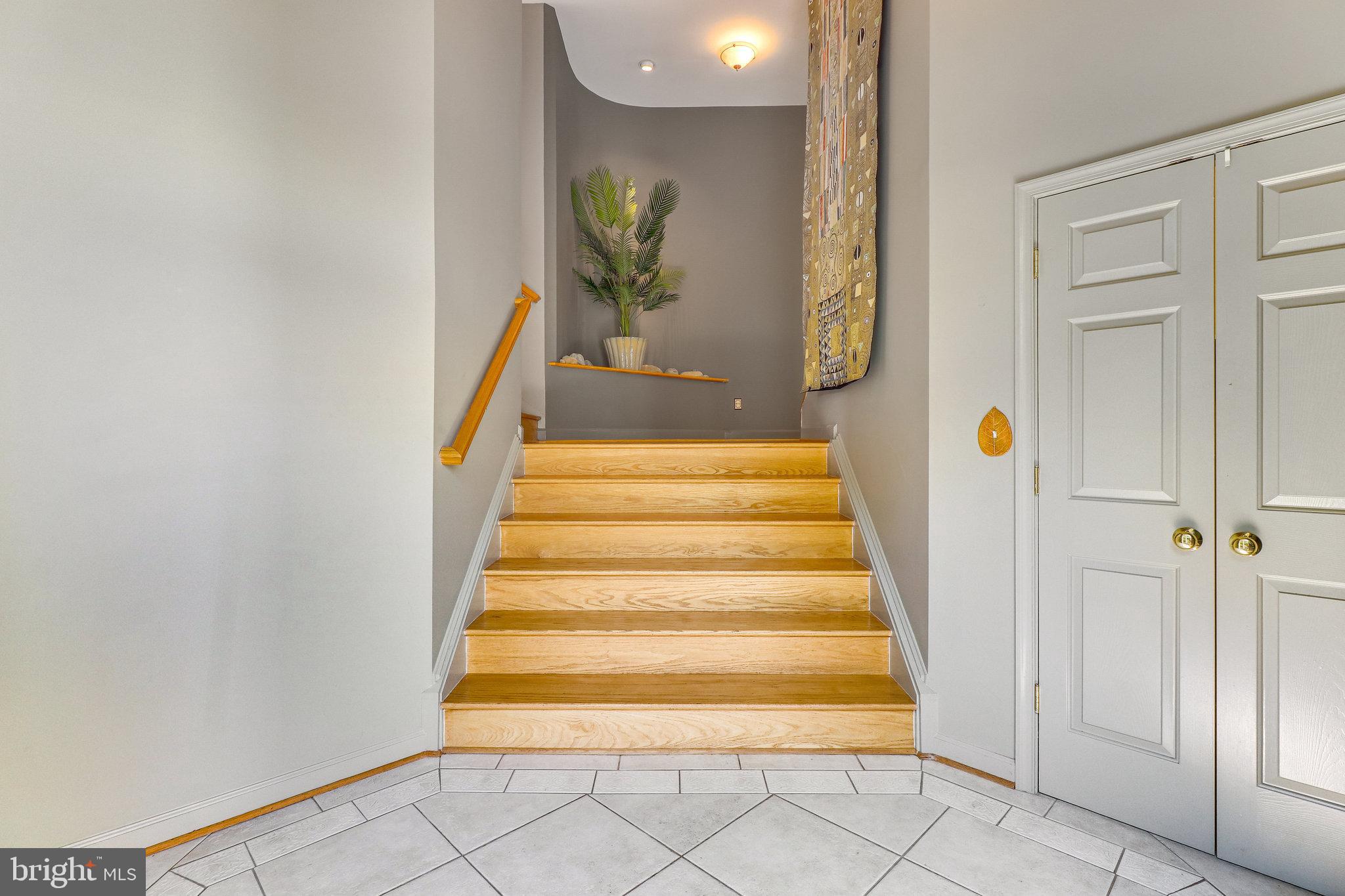 BROAD RUN FARMS - Residential