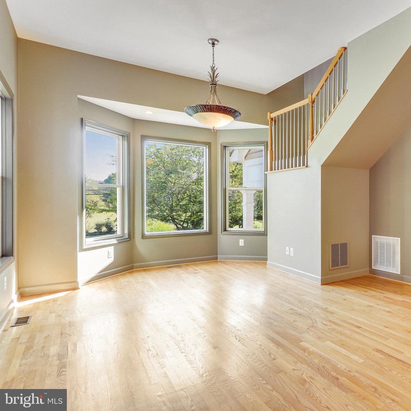 BROAD RUN FARMS - Residential