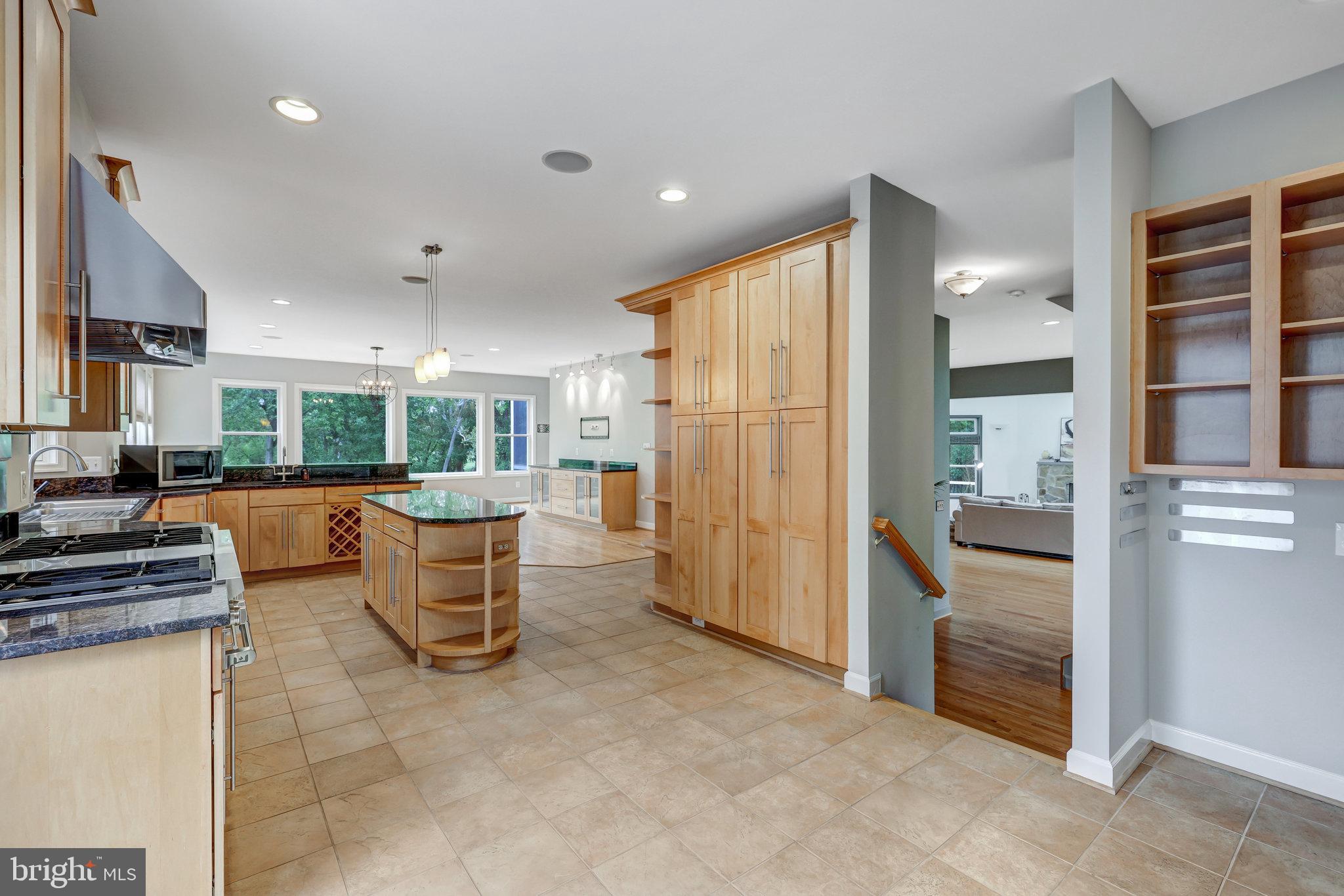 BROAD RUN FARMS - Residential