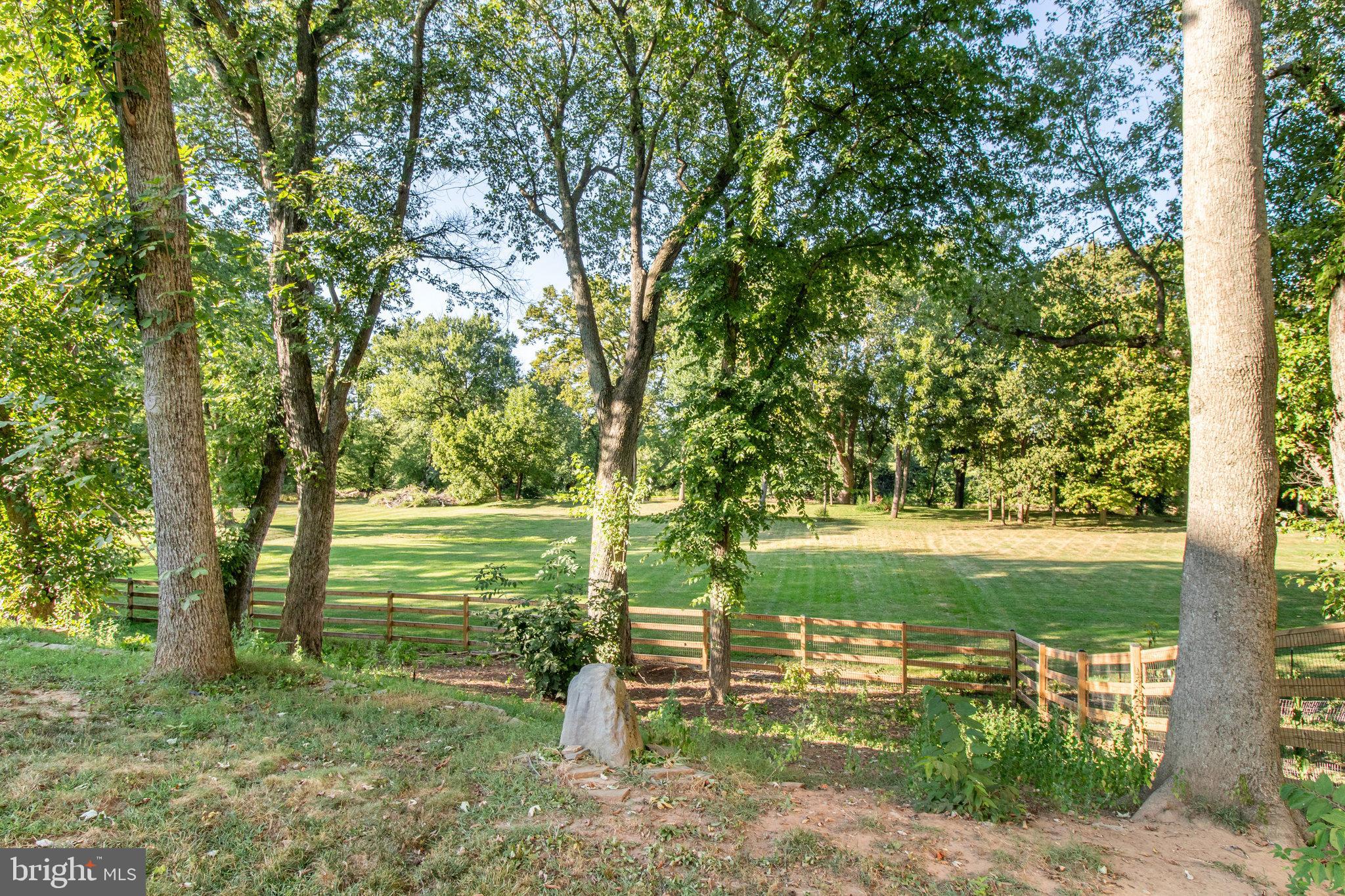 BROAD RUN FARMS - Residential