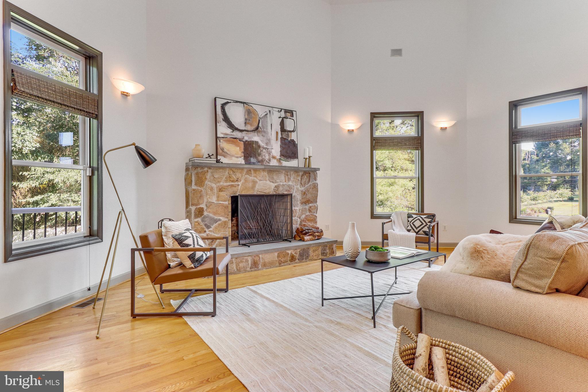 BROAD RUN FARMS - Residential