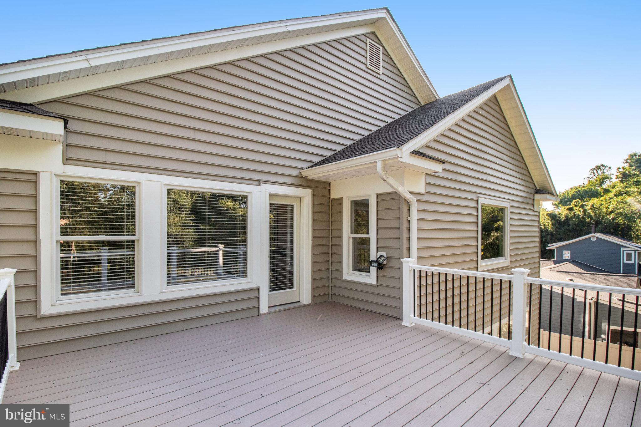 BROAD RUN FARMS - Residential