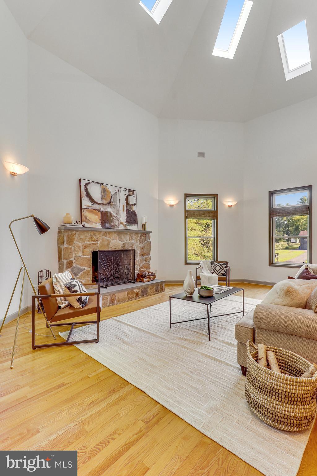 BROAD RUN FARMS - Residential