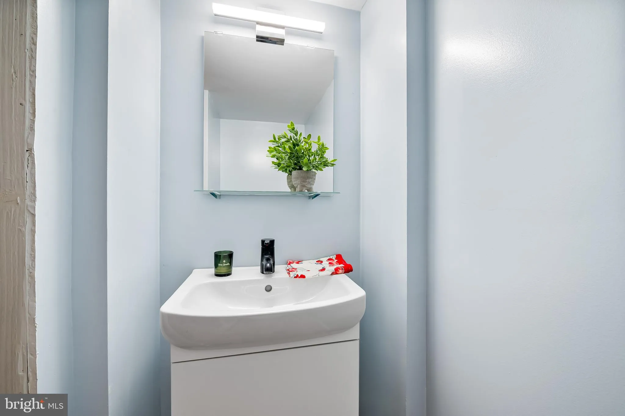 Baltimore, Maryland 21210, United States, 2 Bedrooms Bedrooms, ,2 BathroomsBathrooms,Residential,Active,211741