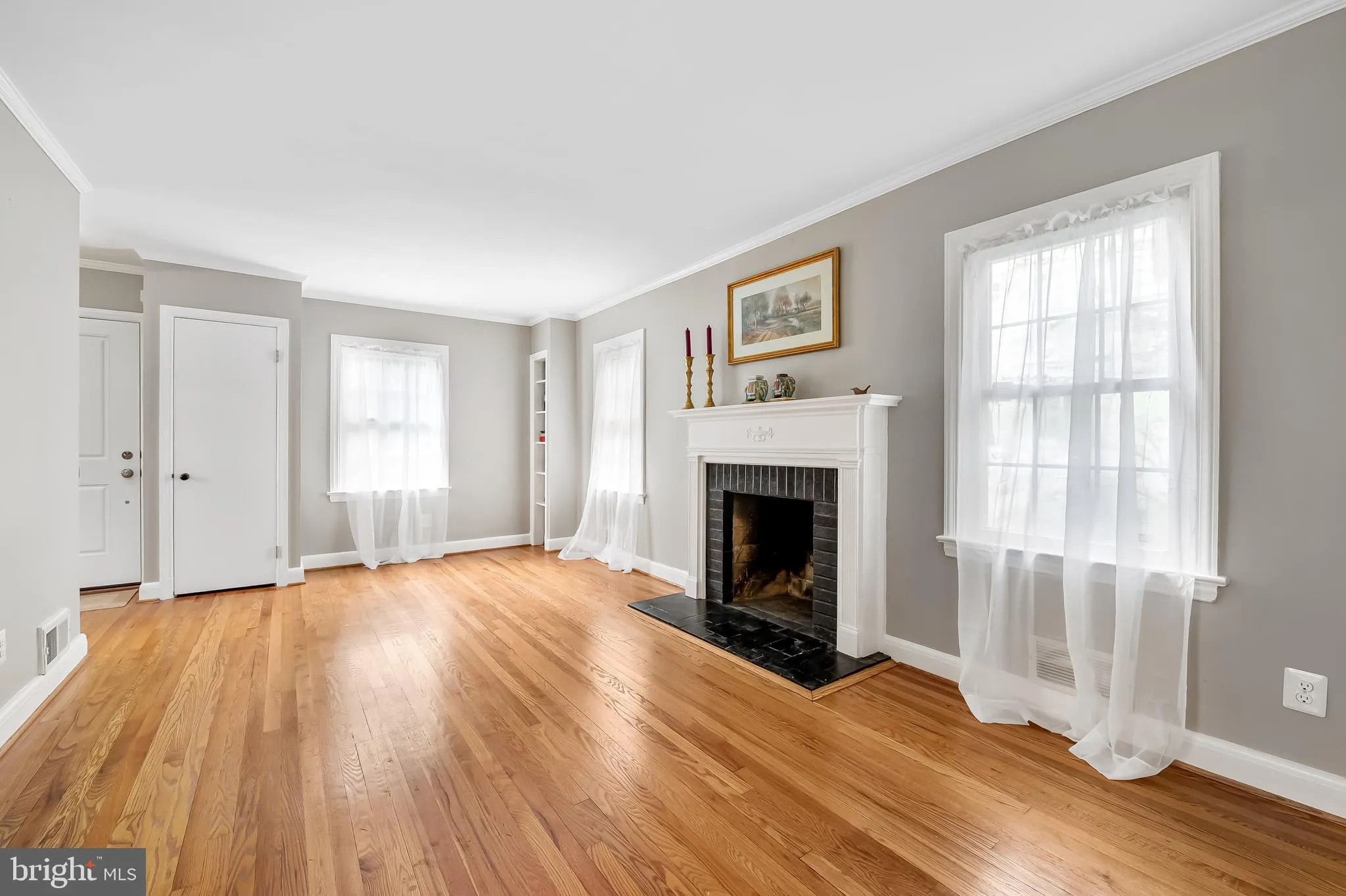 Baltimore, Maryland 21210, United States, 2 Bedrooms Bedrooms, ,2 BathroomsBathrooms,Residential,Active,211741