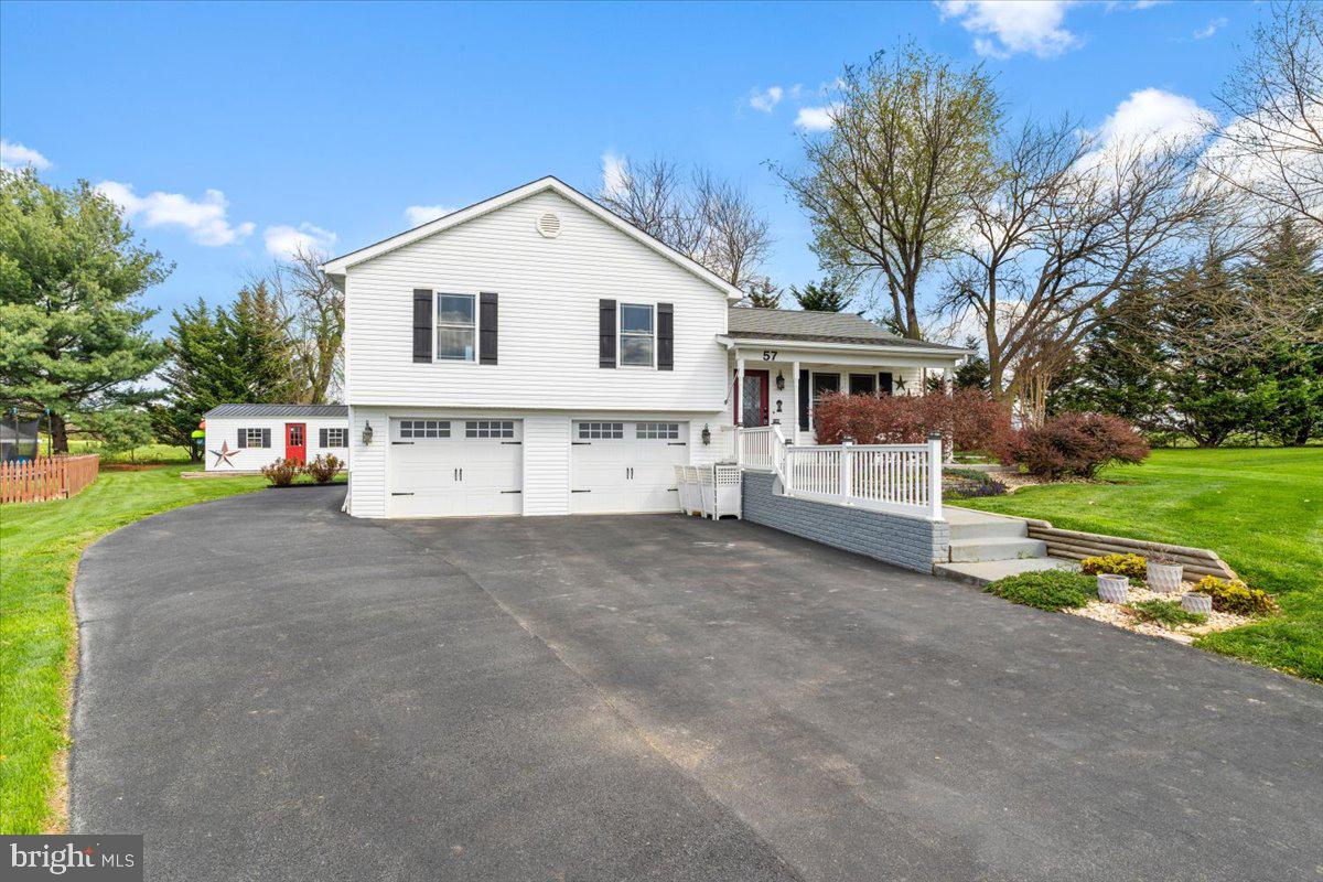 BRIAR RUN - Residential