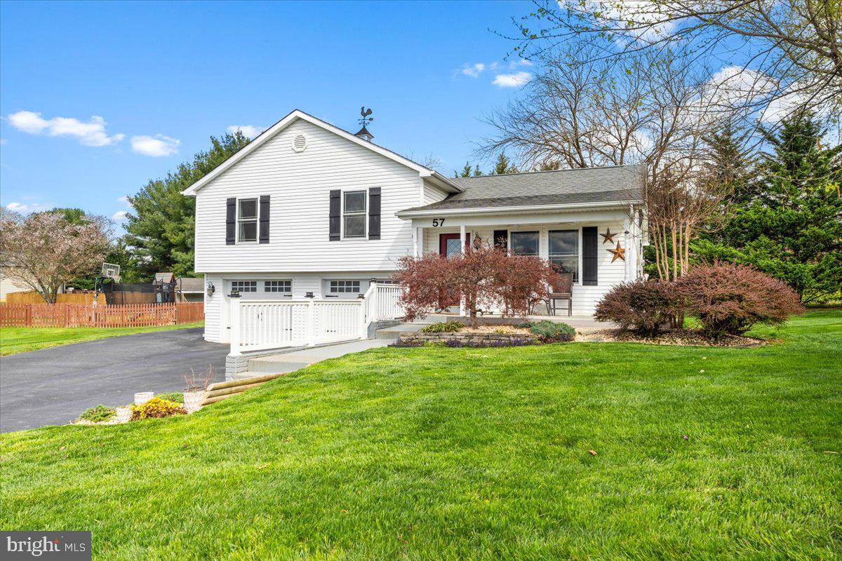 BRIAR RUN - Residential