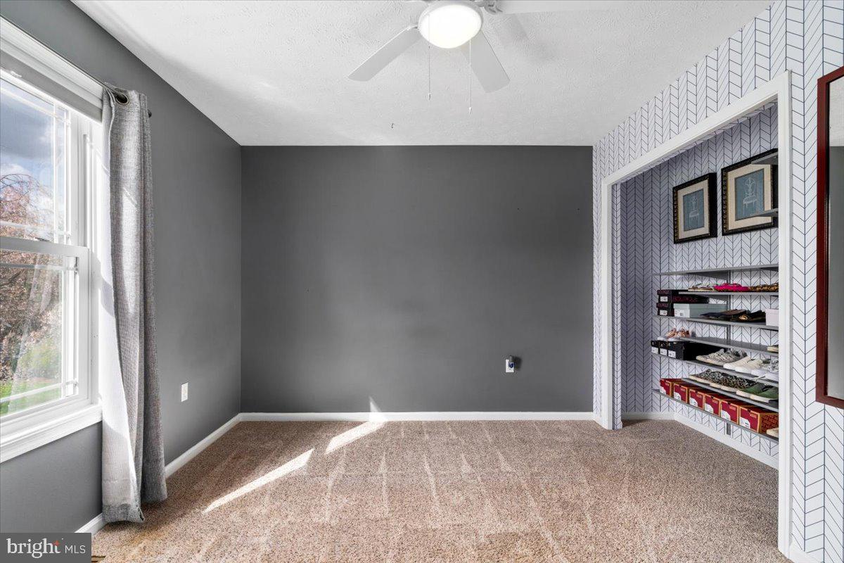 BRIAR RUN - Residential