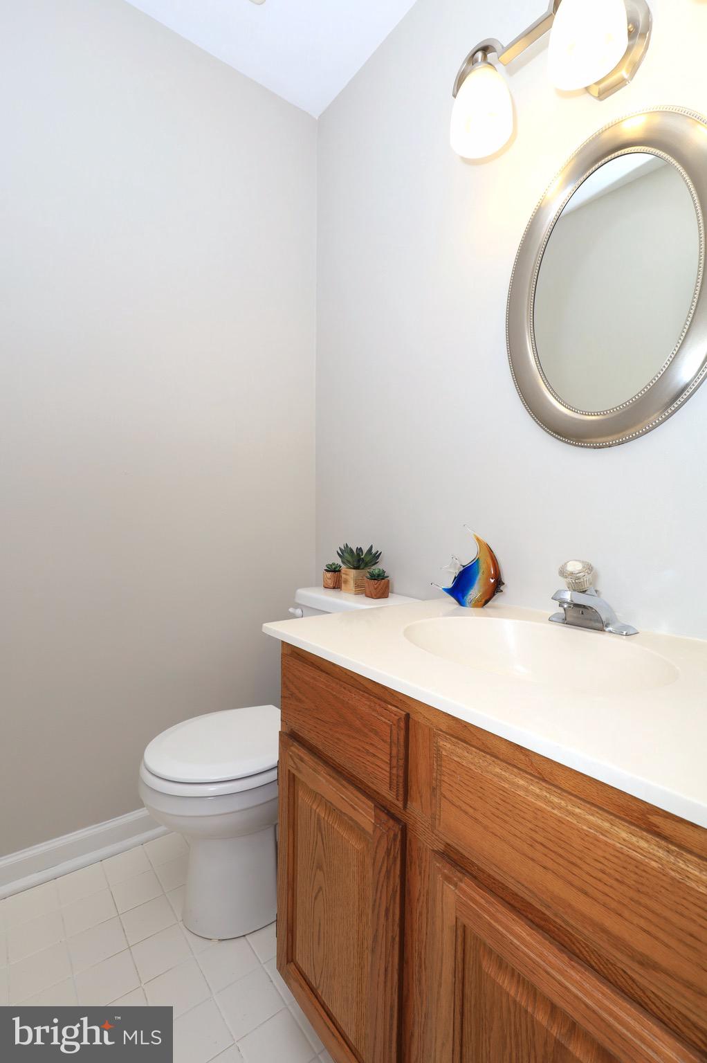 SPRING KNOLL - Residential