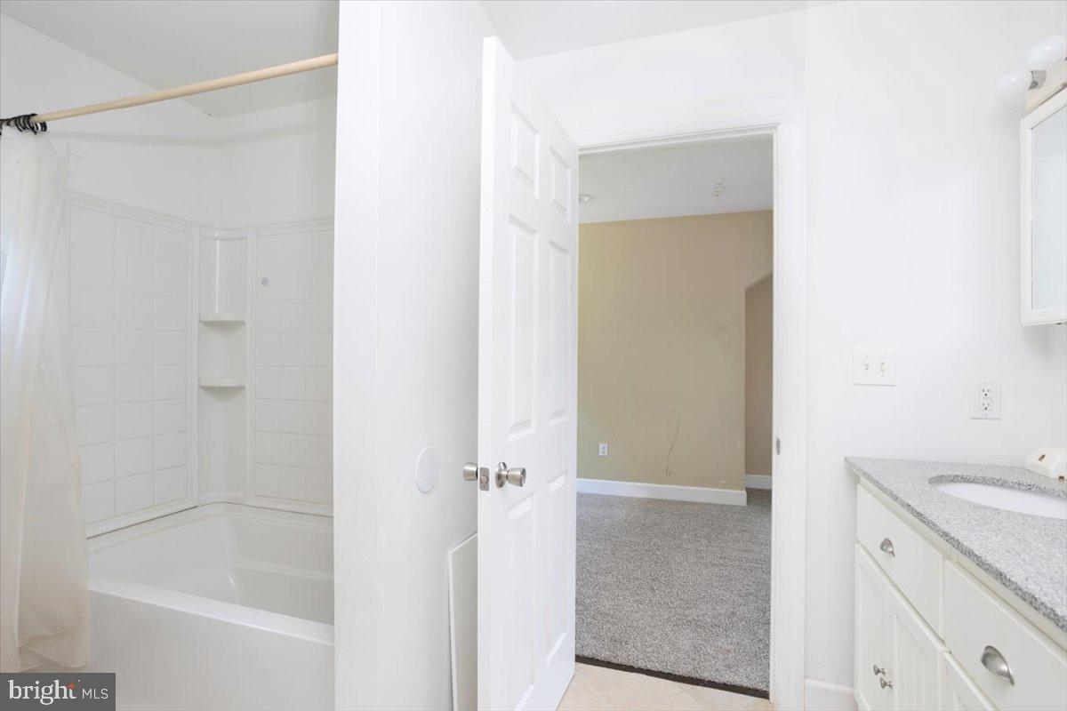 HURLOCK - Residential