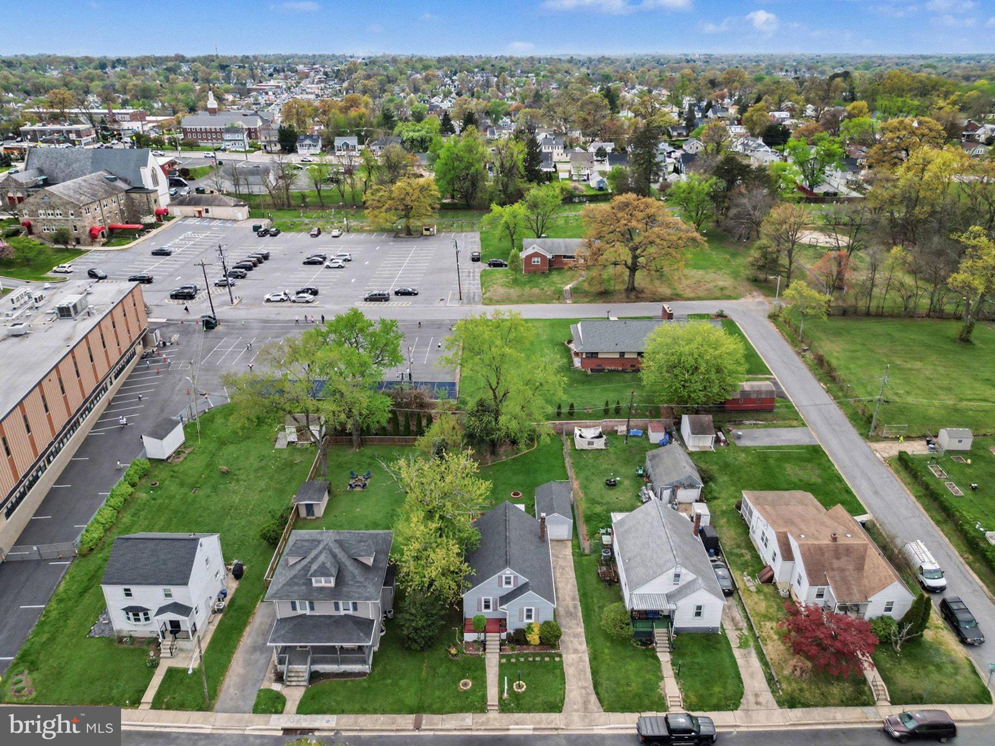 PARKVILLE - Residential