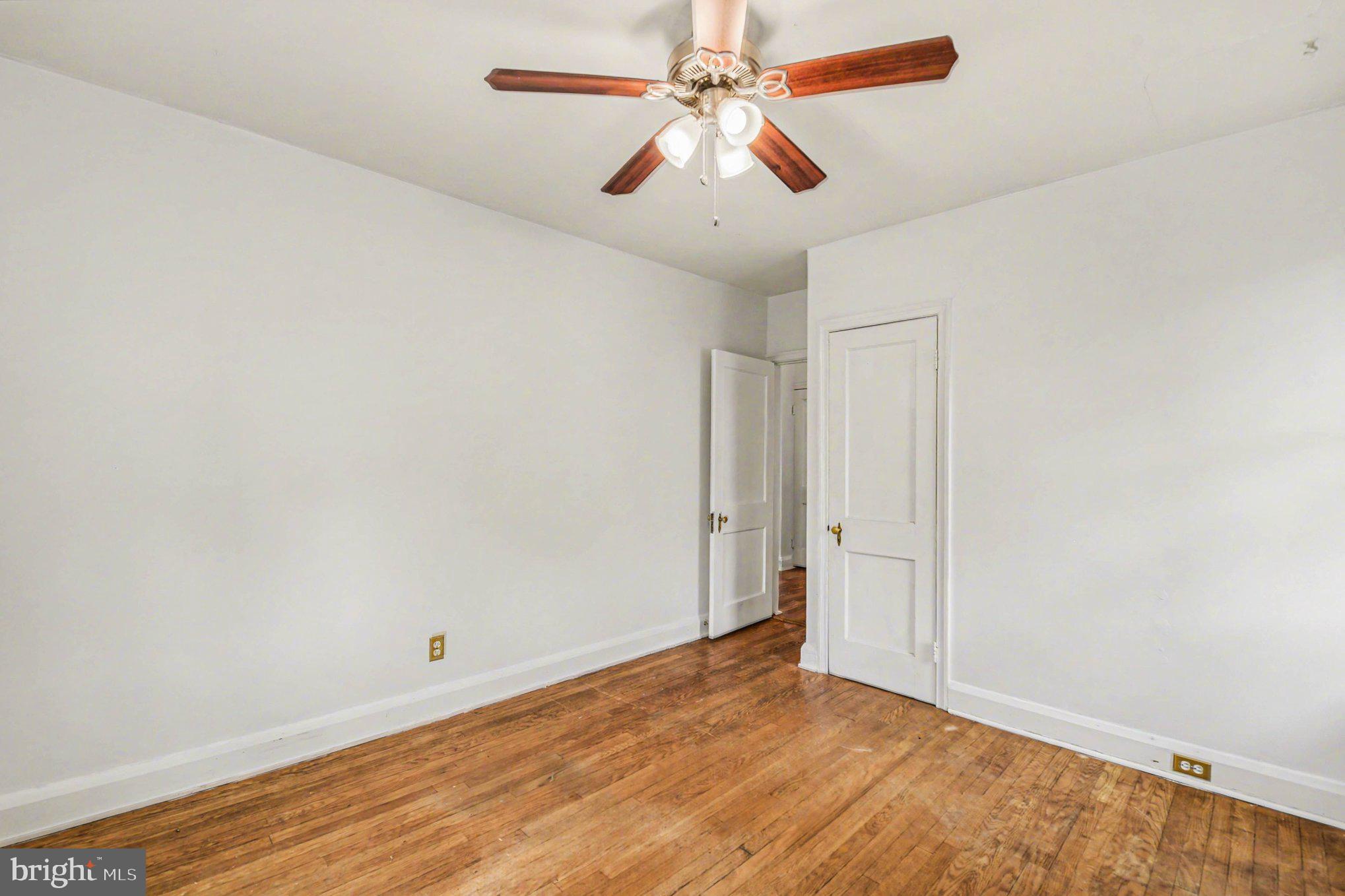 PARKVILLE - Residential