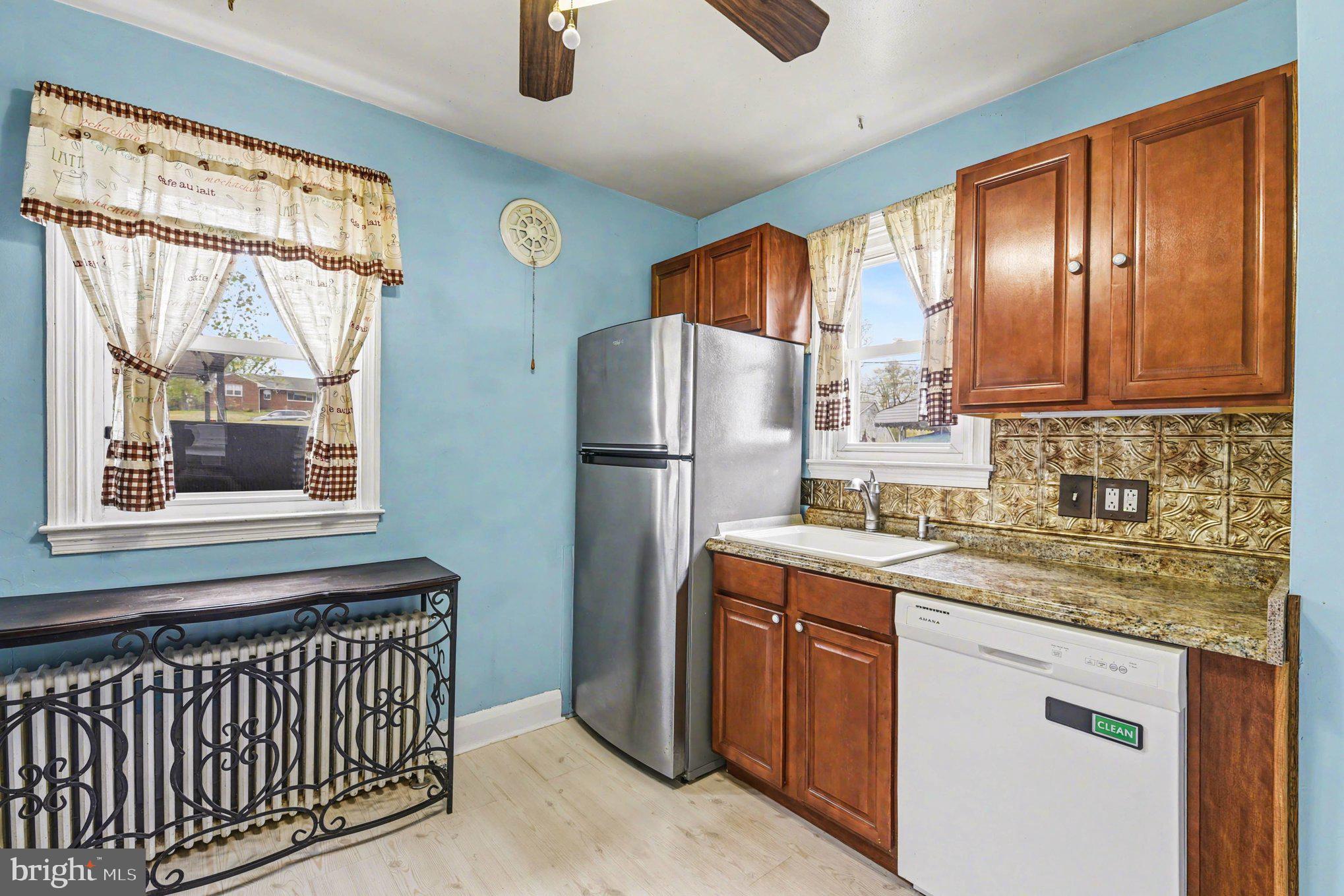 PARKVILLE - Residential