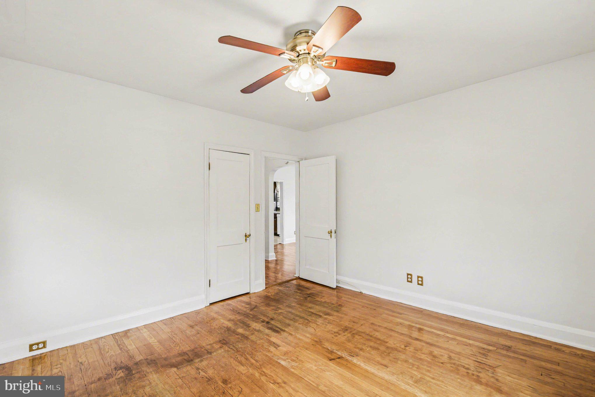 PARKVILLE - Residential