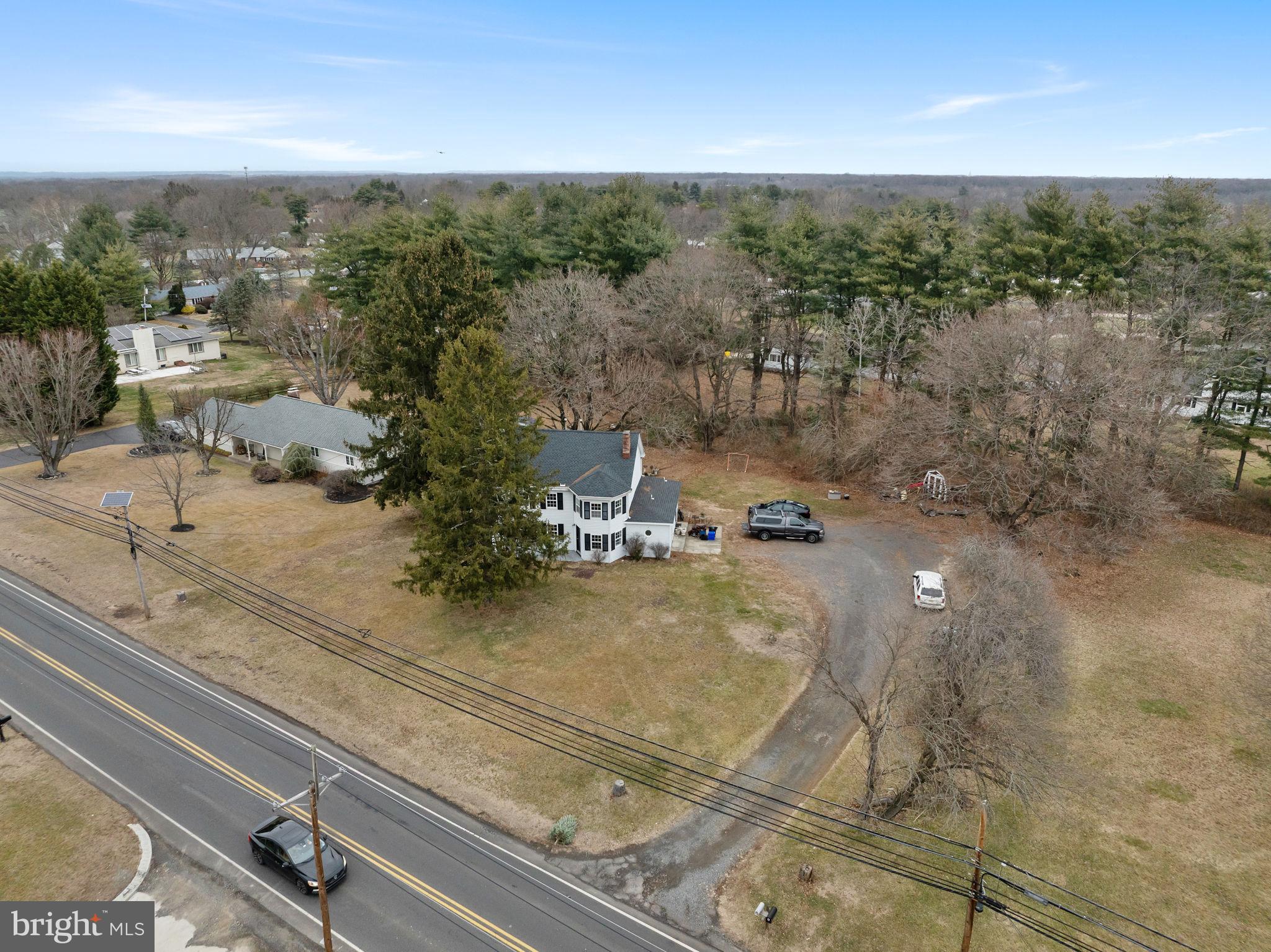 100 ROBBINSVILLE ALLENTOWN RD