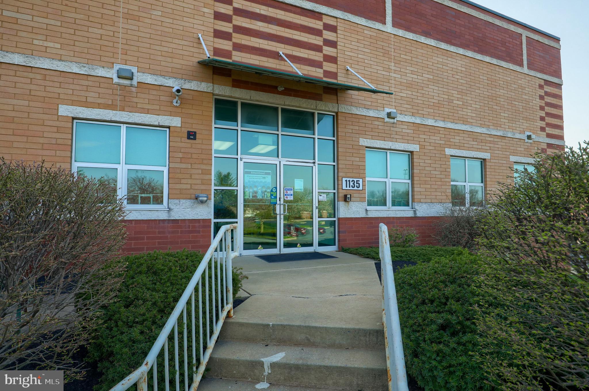 CITY LINE BUSINESS CENTER - Commercial Sale