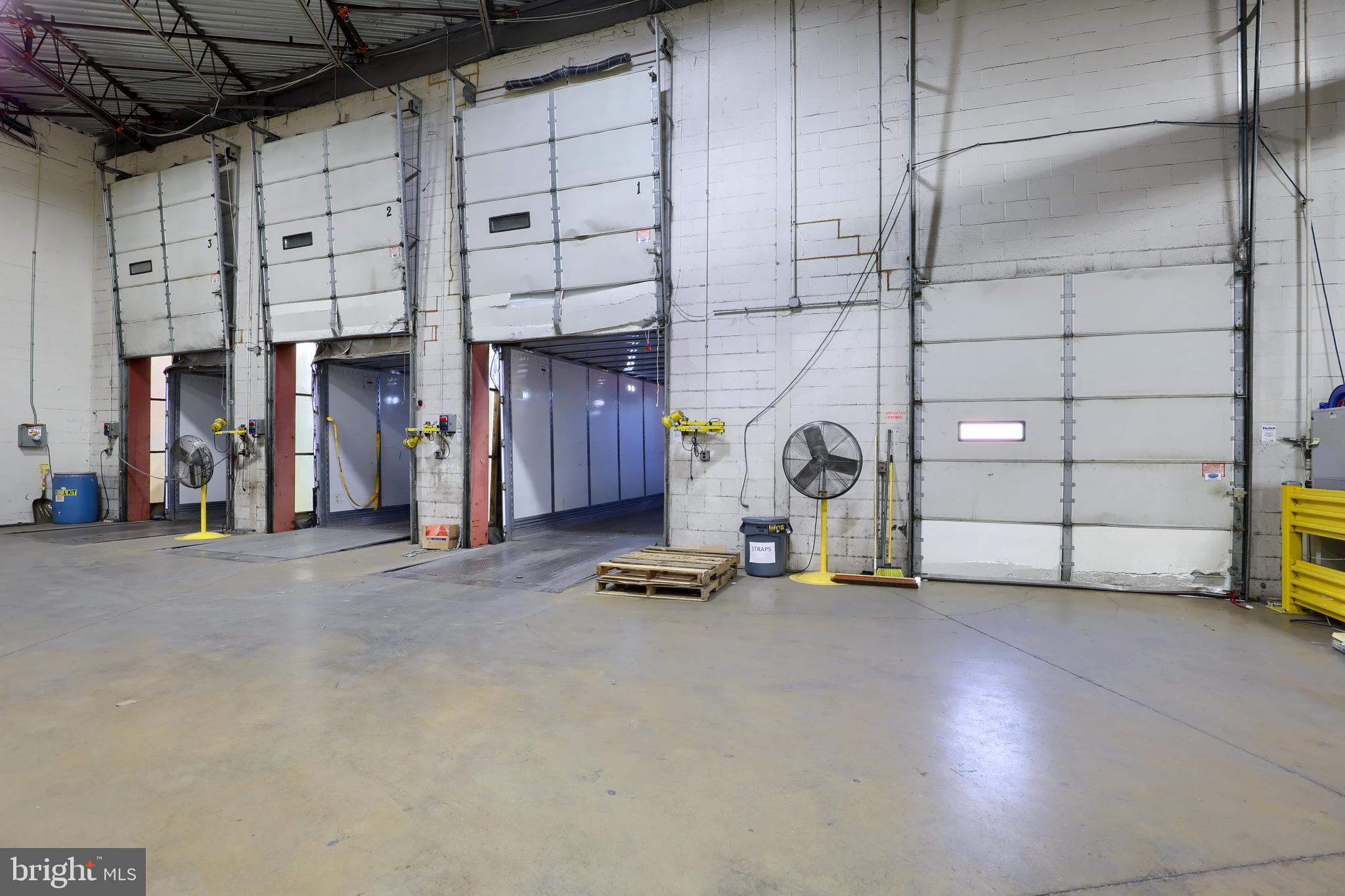 CITY LINE BUSINESS CENTER - Commercial Sale