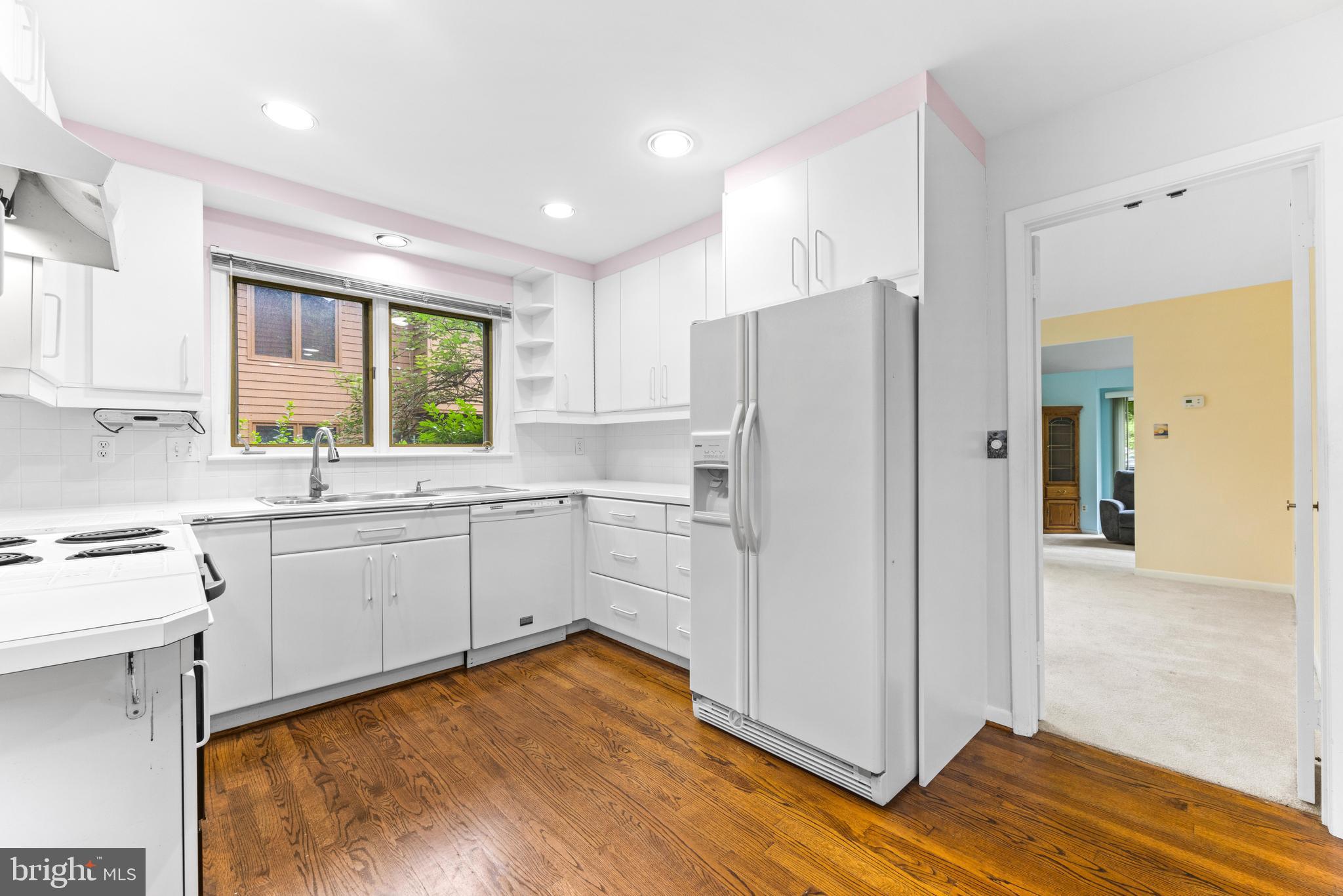 SCARBOROUGH - Residential